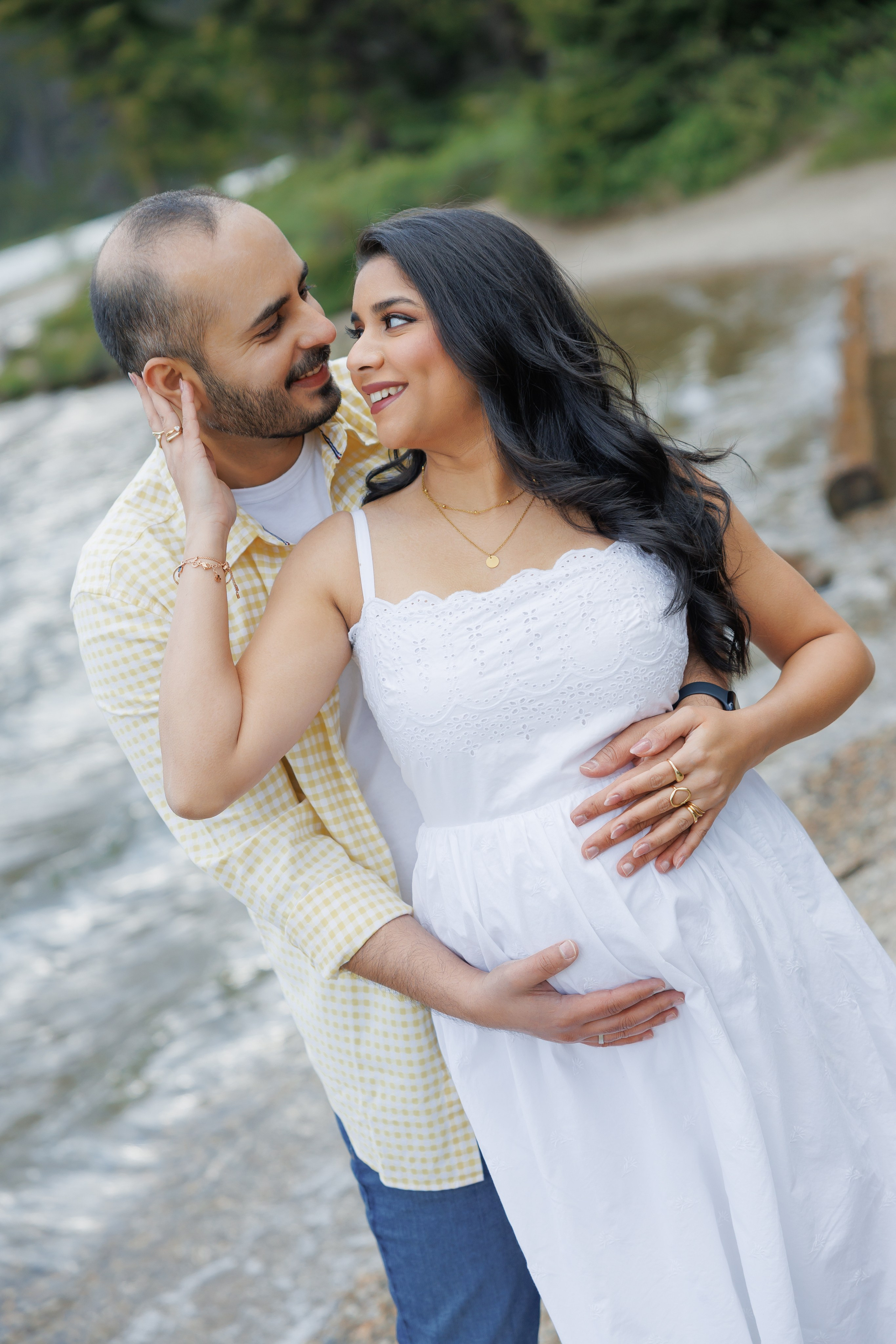 Mountain maternity shoot. Home