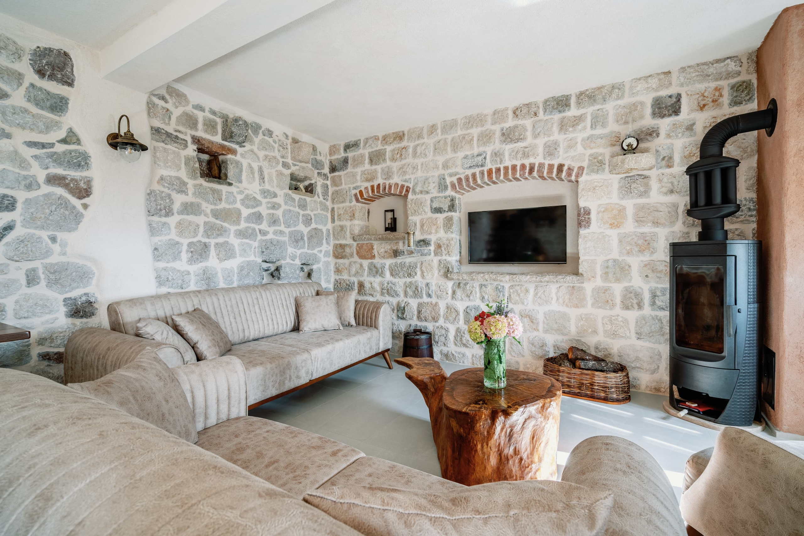 Real Estate Photography. Montenegro. EVAN ARISTOV WEDDING PHOTOGRAPHY — Seattle Wedding Photographer