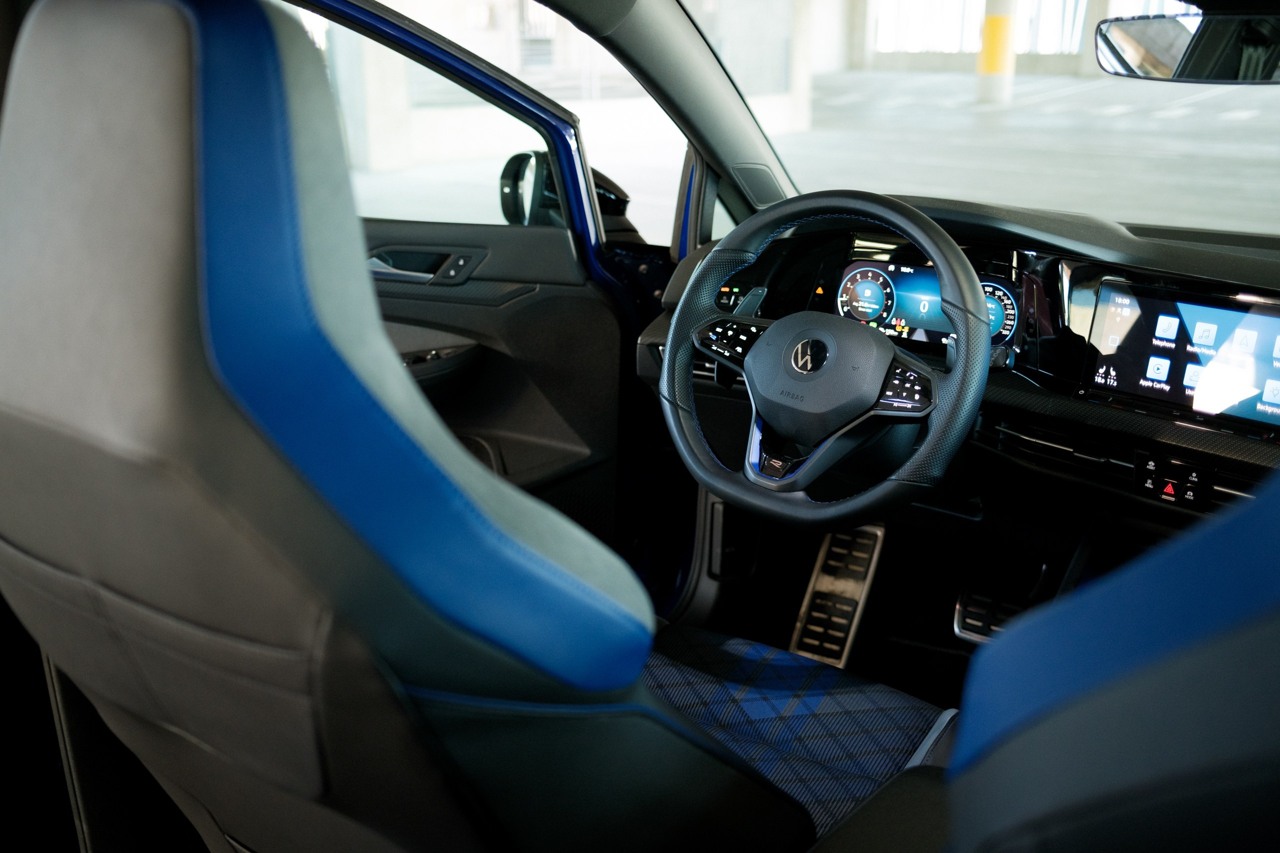 VW Golf R