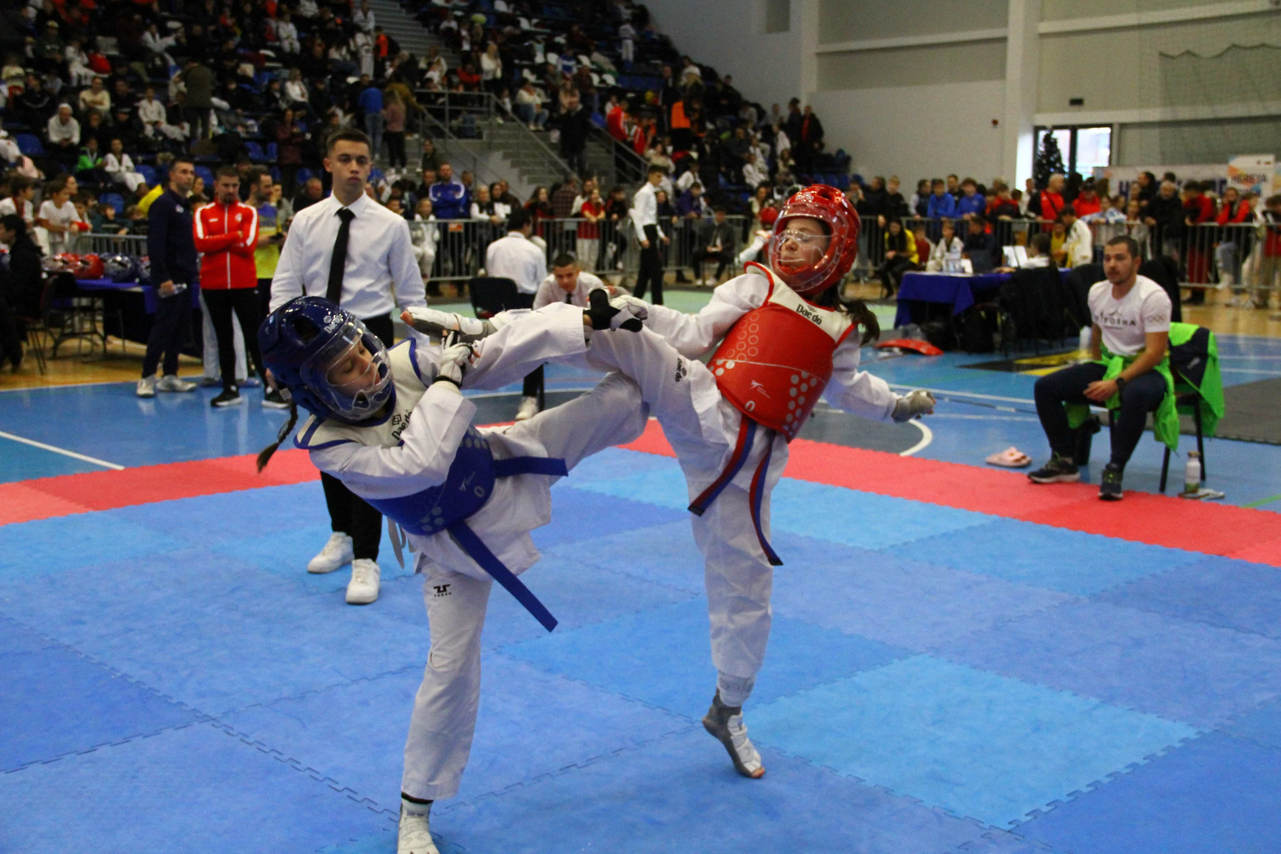 2024-12-07, ТАЕКУОНДО, HEREYA Open, Сливница. СПОРТНА ФОТОГРАФИЯ | ПОРТРЕТНА | РЕПОРТАЖНА