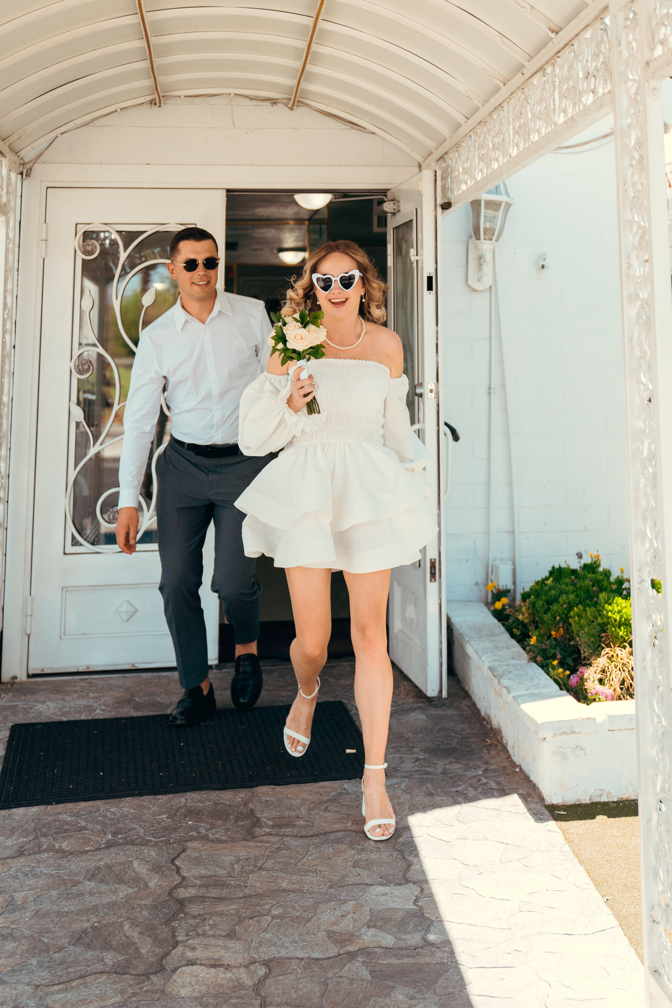 Iryna&Roman. Wedding & elopement photographer Viktoriya Kravtsov. Las Vegas