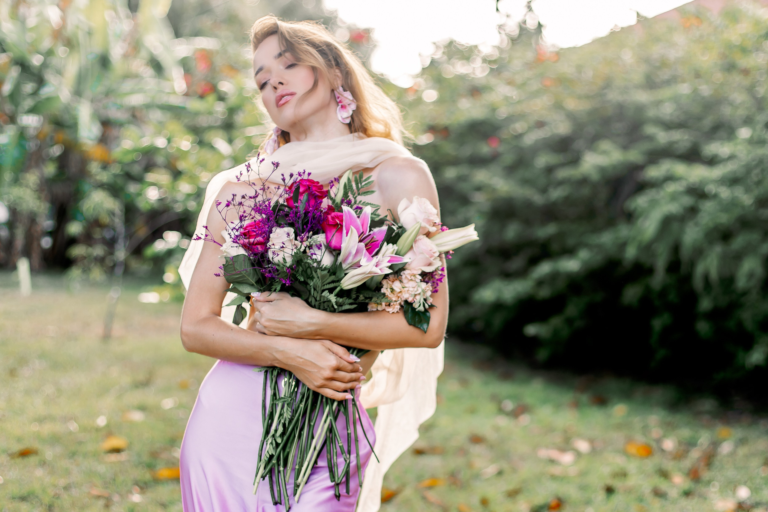 Women. Alya Leto Photographer