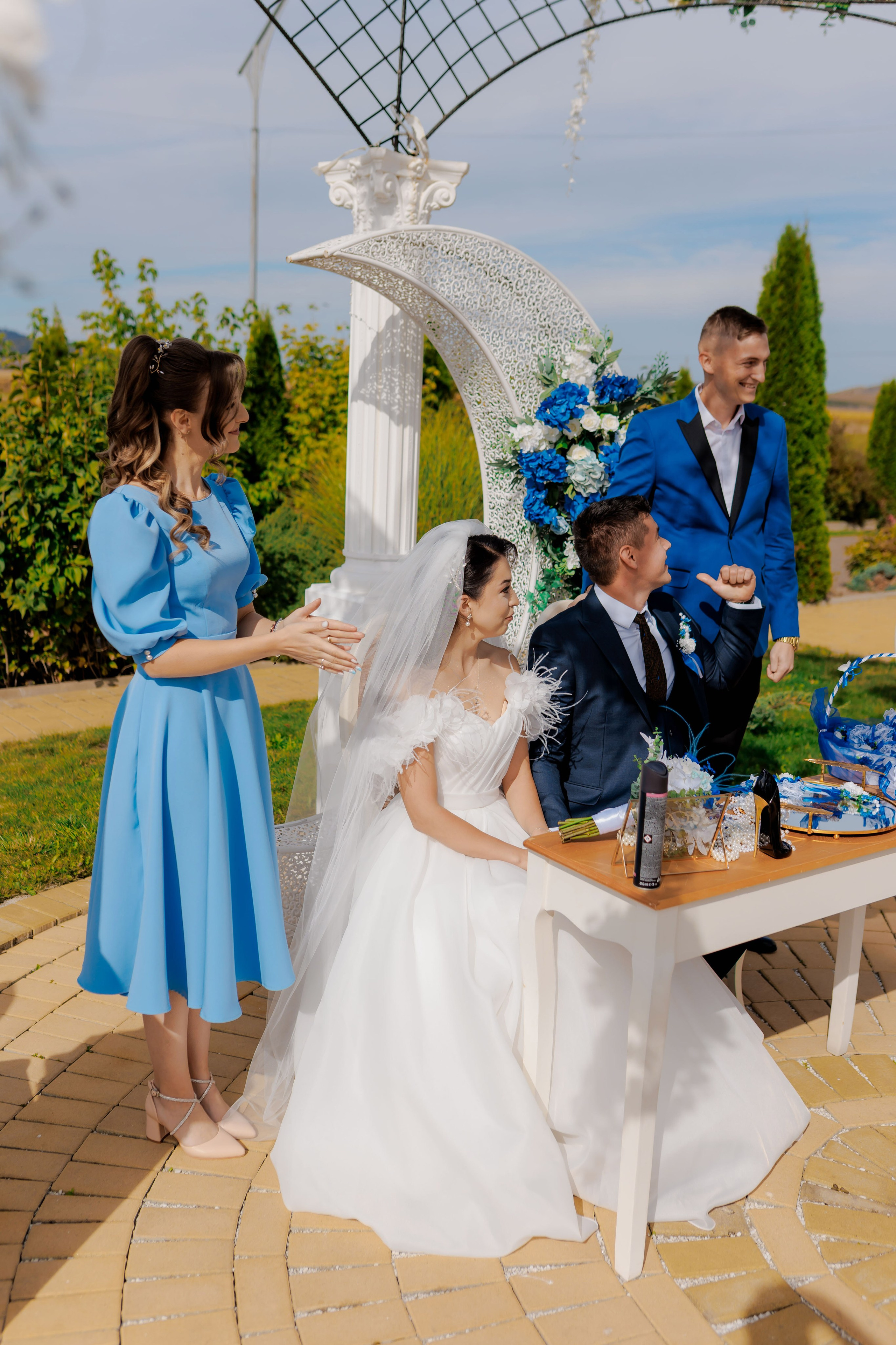 Loredana & Emilian – Ziua Nunții | Videografie - fotografie Botez Suceava, Iași, Botoșani. Servicii foto-video profesionale, pentru momente de neuitat