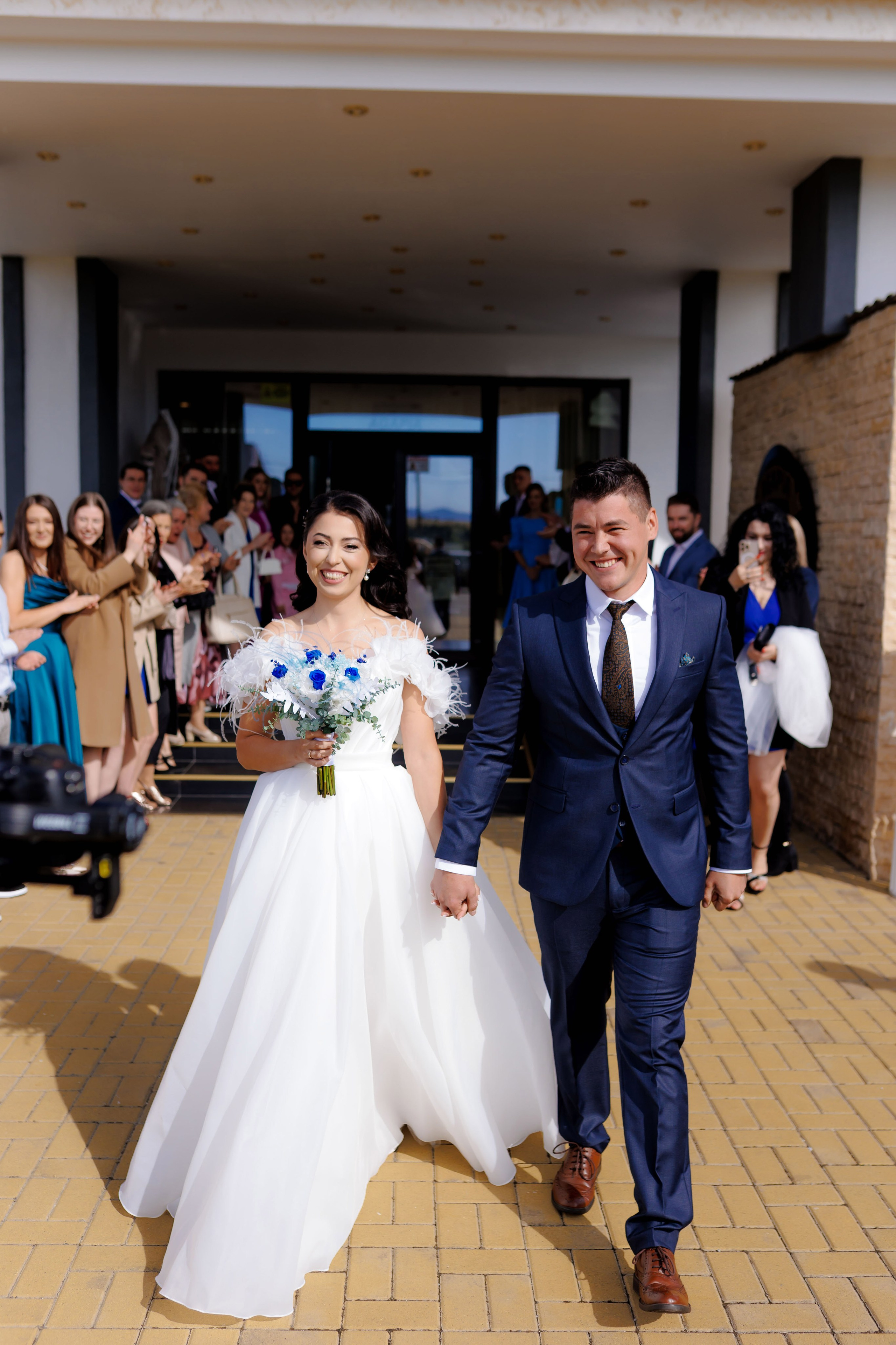 Loredana & Emilian – Ziua Nunții | Videografie - fotografie Botez Suceava, Iași, Botoșani. Servicii foto-video profesionale, pentru momente de neuitat