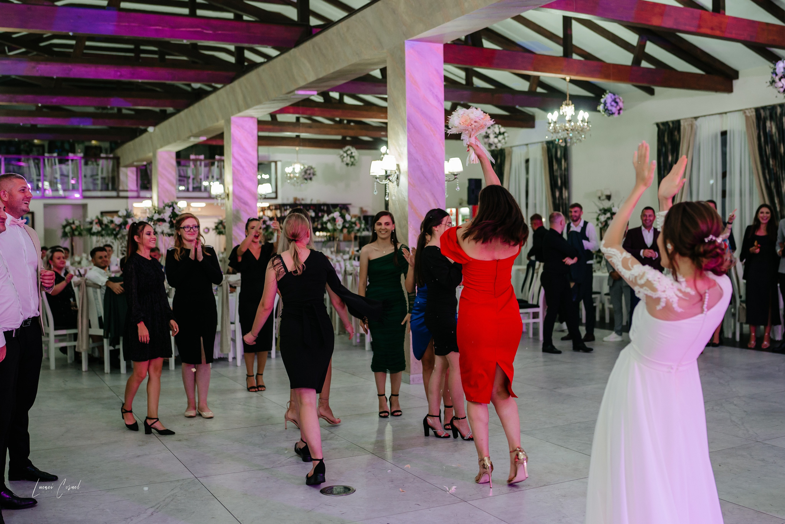 Ioana & Dan – Album de nuntă plin de emoție. Fotograf de nuntă, corporate, botezuri, majorate și aniversări Roman, Lucaci Cornel