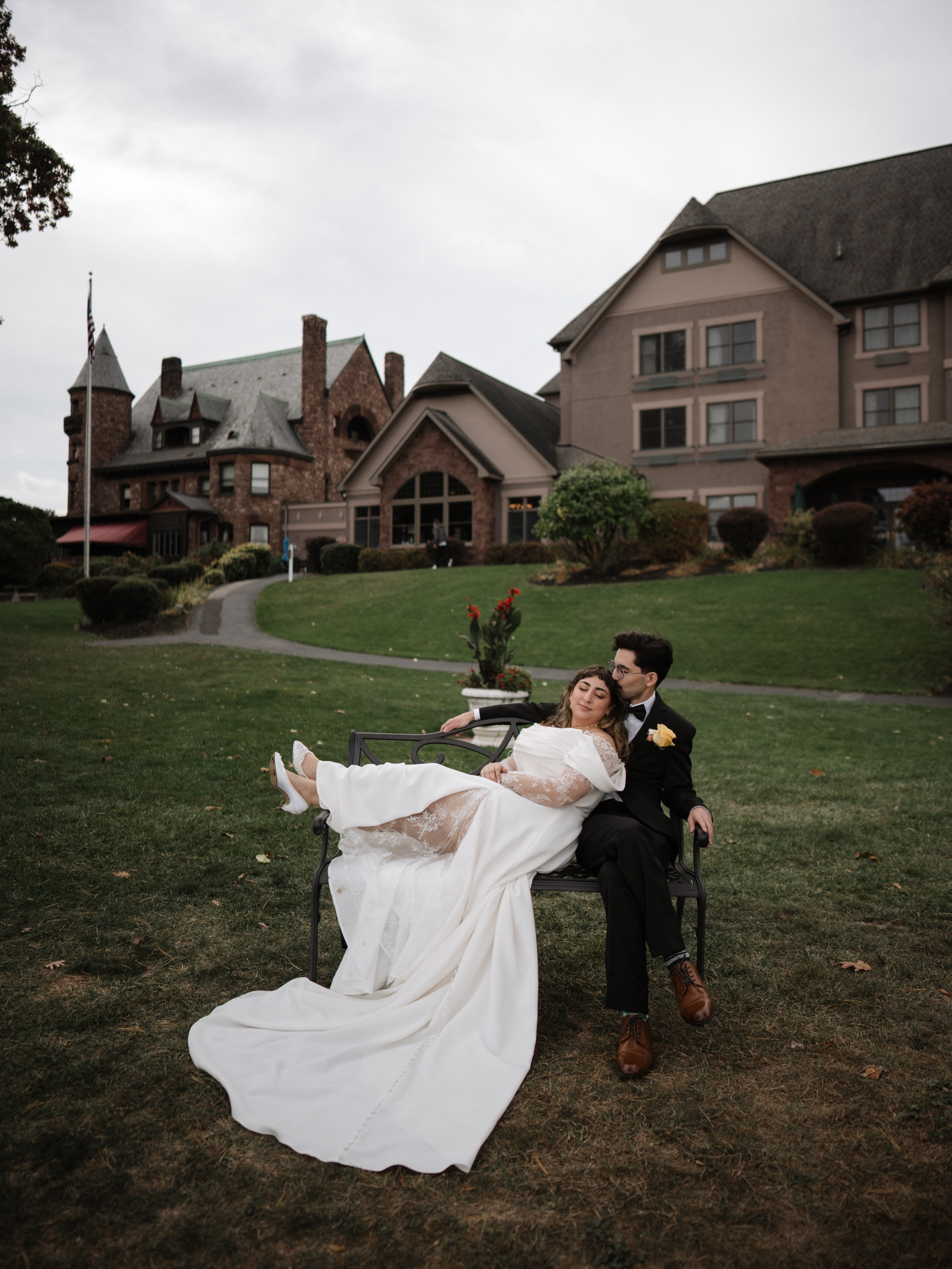 Vicki and Anthony’s wedding — Geneva, NY. Portrait and wedding photographer in New York