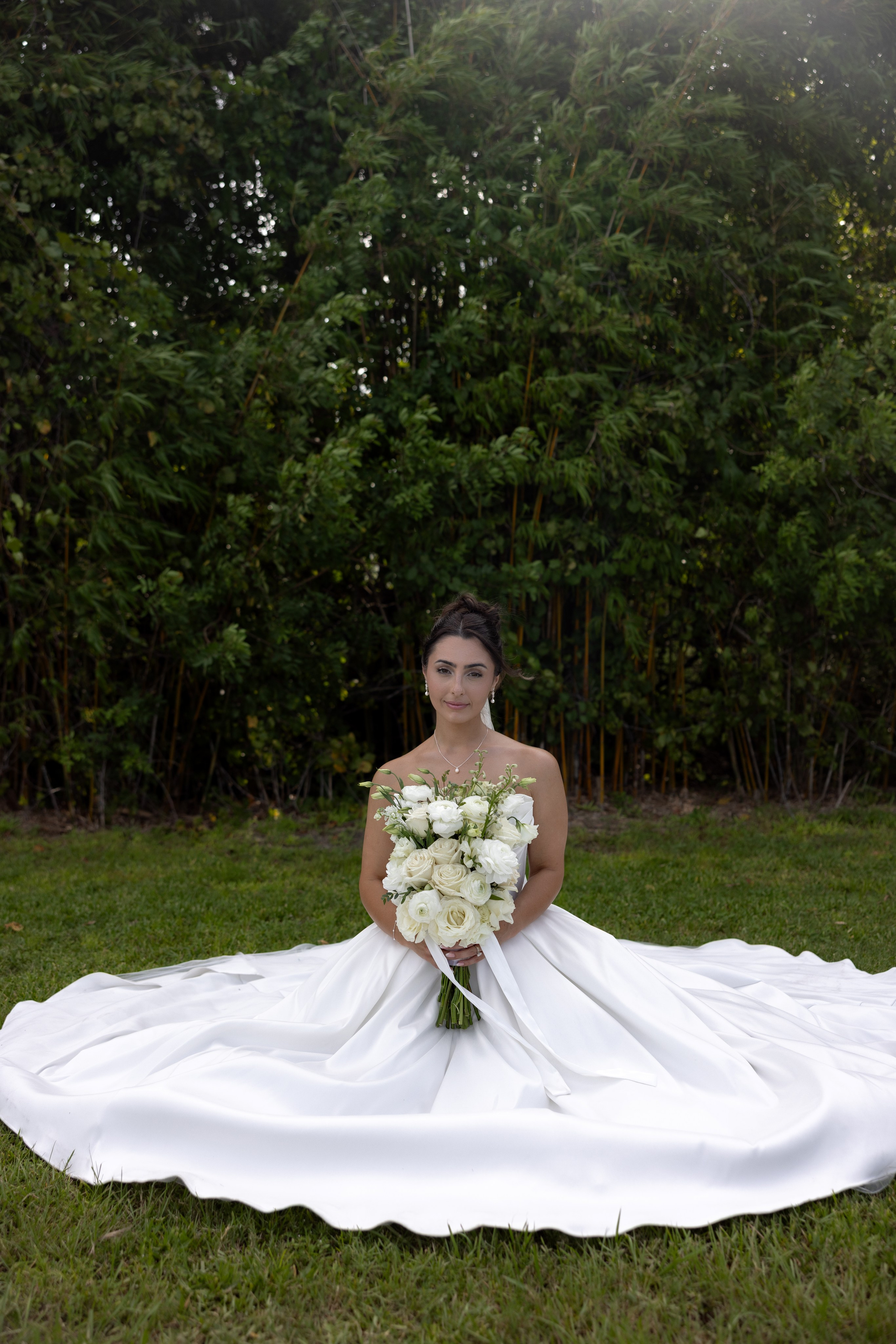 Alexsa and Robert. Ever After Farm Peach. Photographer Anastasia Nagibina