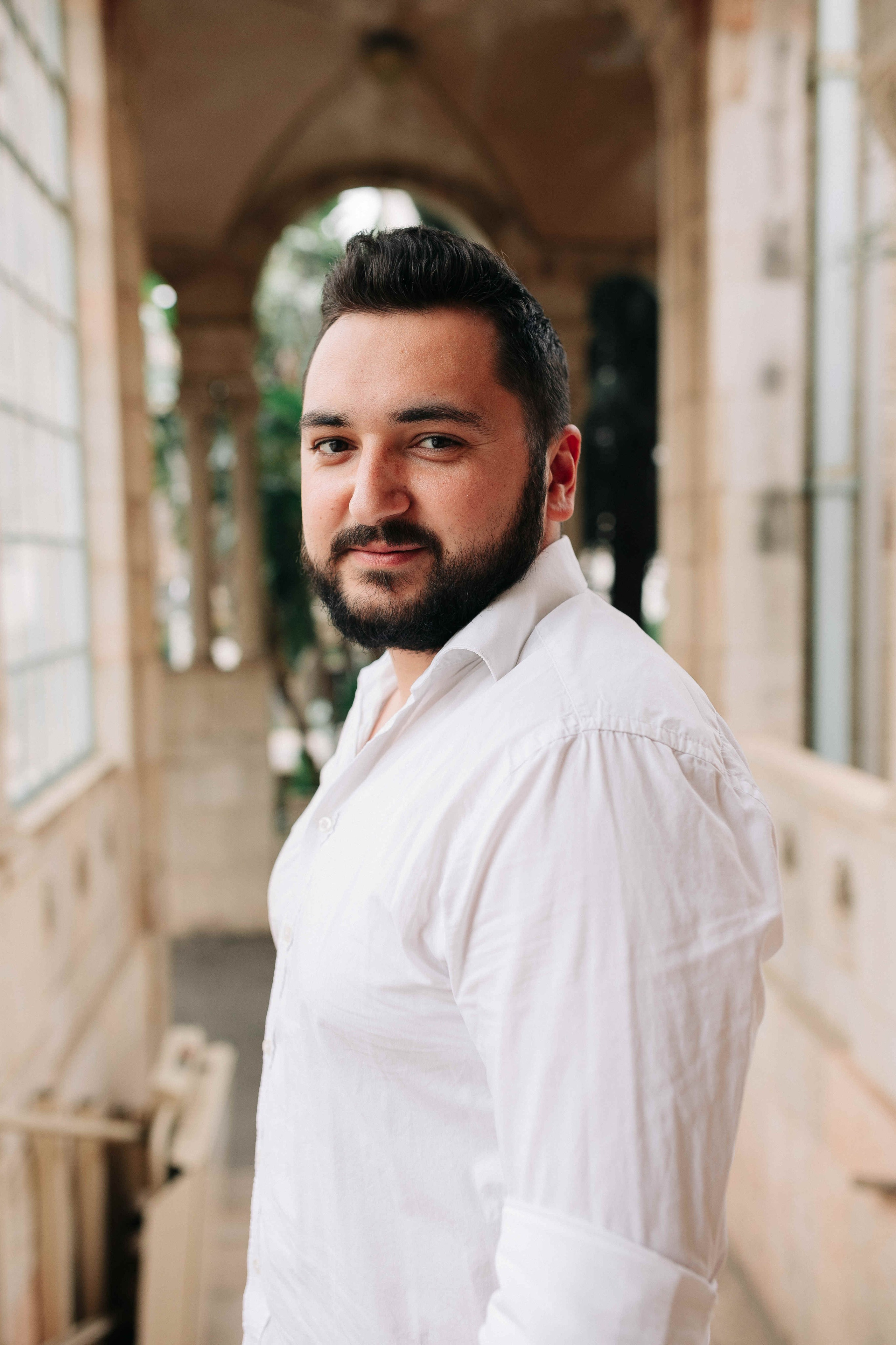 EXPECTING A BABY, JERUSALEM. PHOTOGRAPHER IN ISRAEL