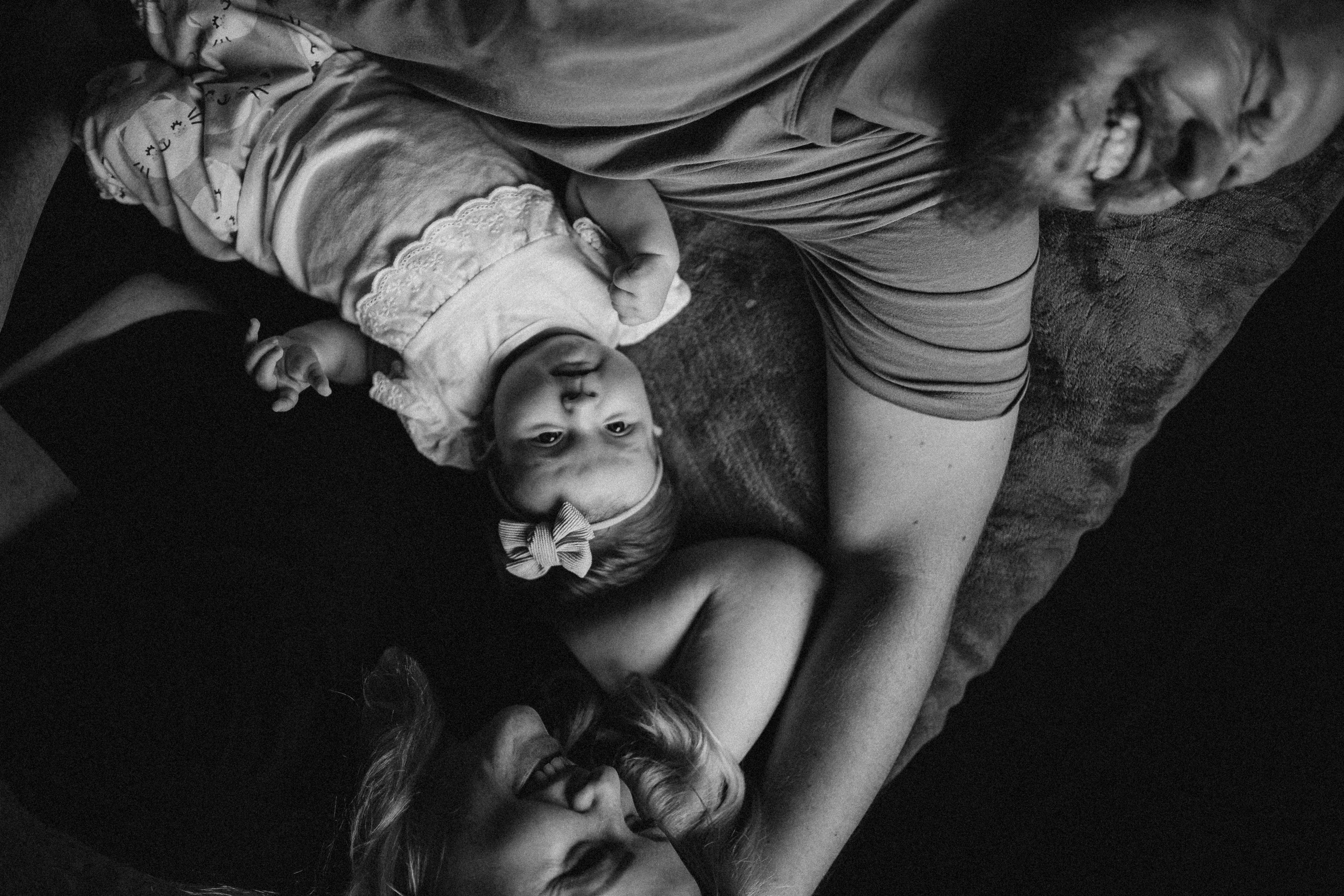 Nicole 3 meses. Fotografa documental de familia e nascimento em Florianópolis SC Daria Ermolaev