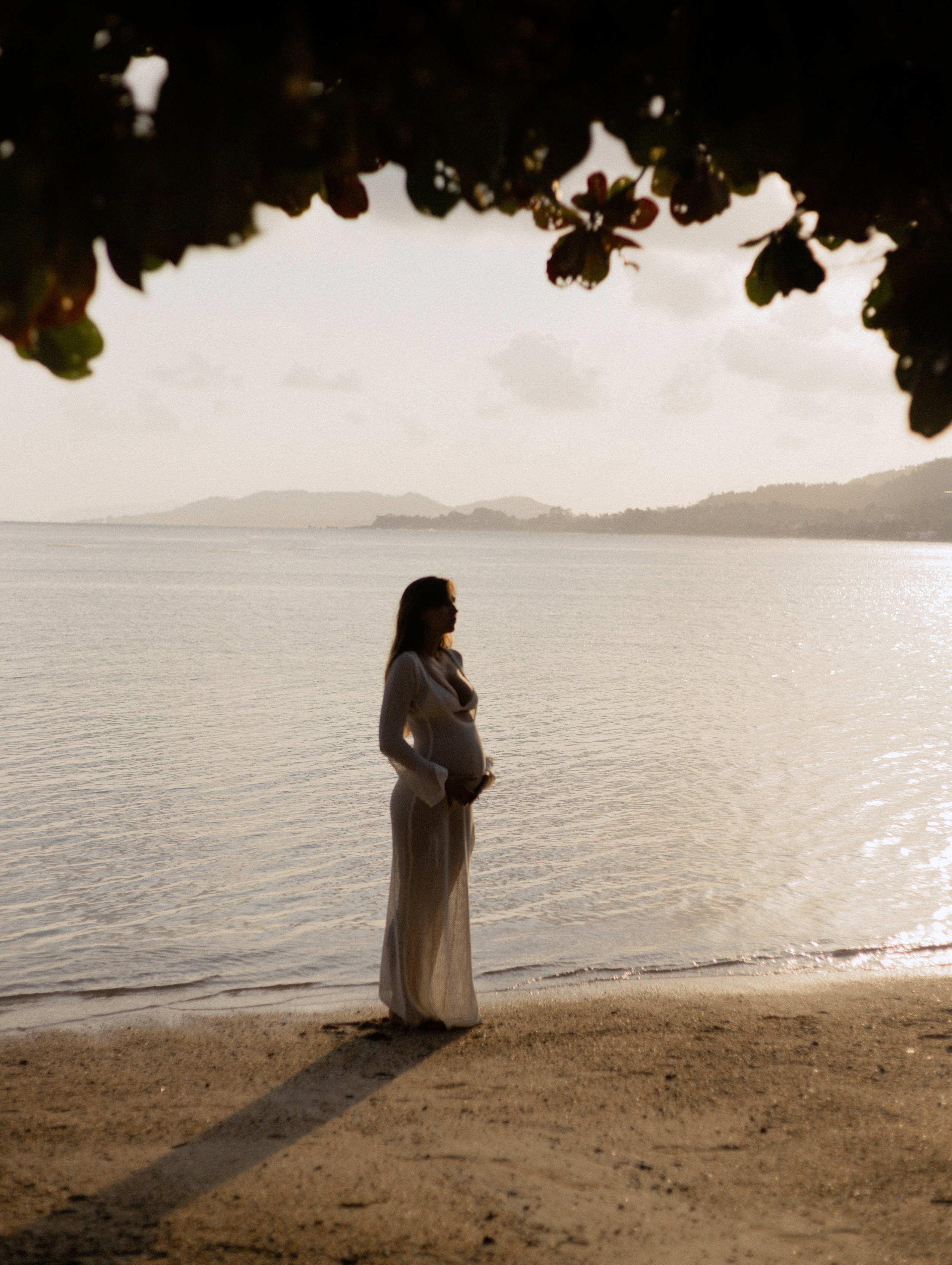 PREGNANCY PHOTOSHOOT. Photographer on Koh Samui Elena