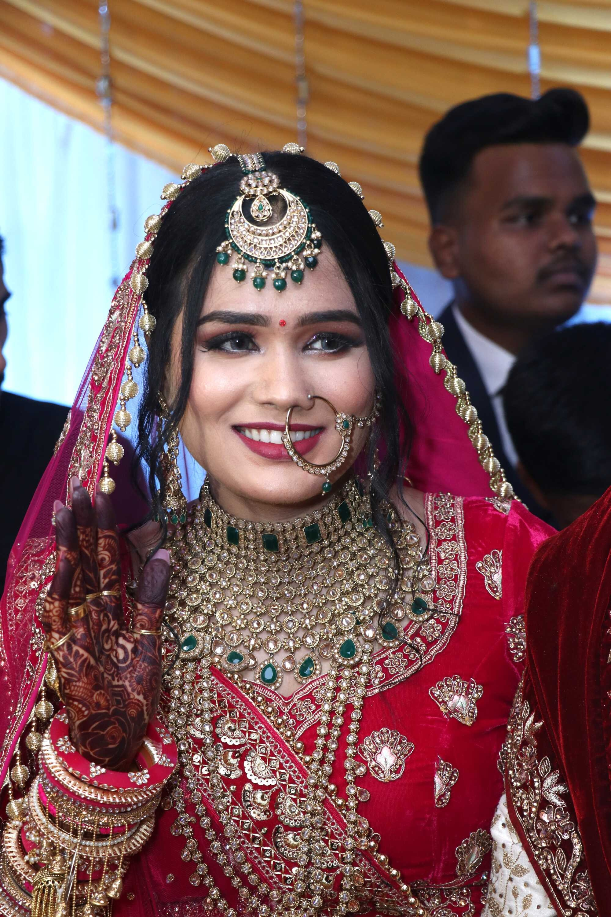 SHASHIKANT WEDS ROSHANI. “Ajay Digital Photo Studio — Capturing Timeless Wedding Moments”