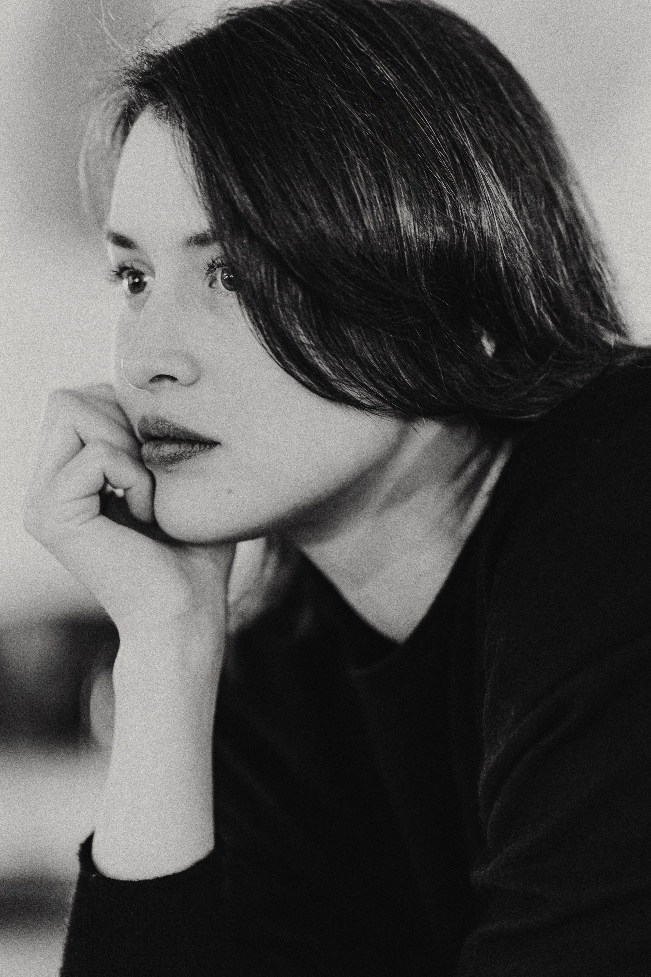 NINA. Portrait photographer in Germany and all over Europe Mischa Blank