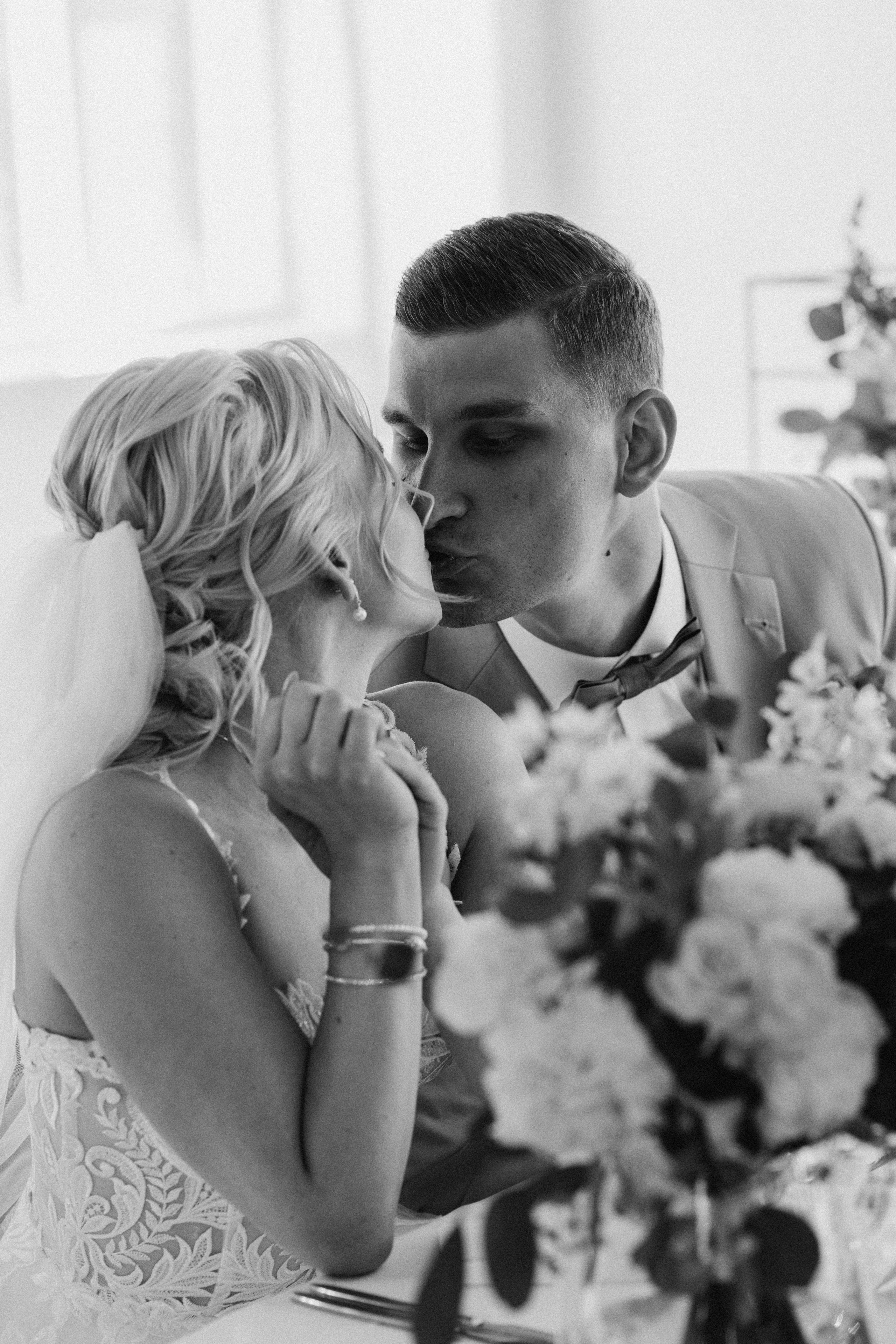 Wedding. Wedding and potrait photographer in Helsinki Vickan O