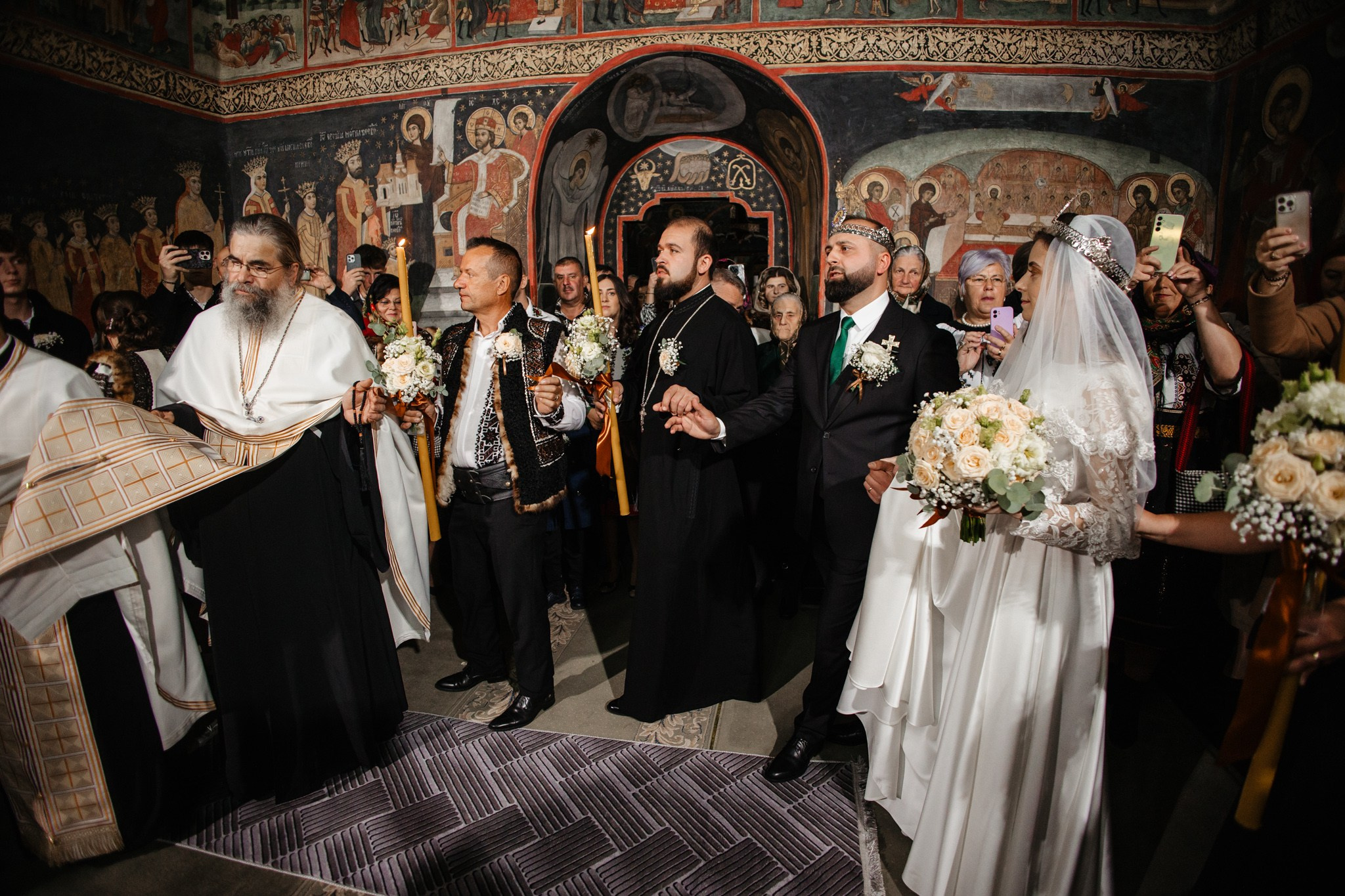 Nunta de Poveste la Sucevița: Cristi și Andreea. Servicii foto-video profesionale, pentru momente de neuitat