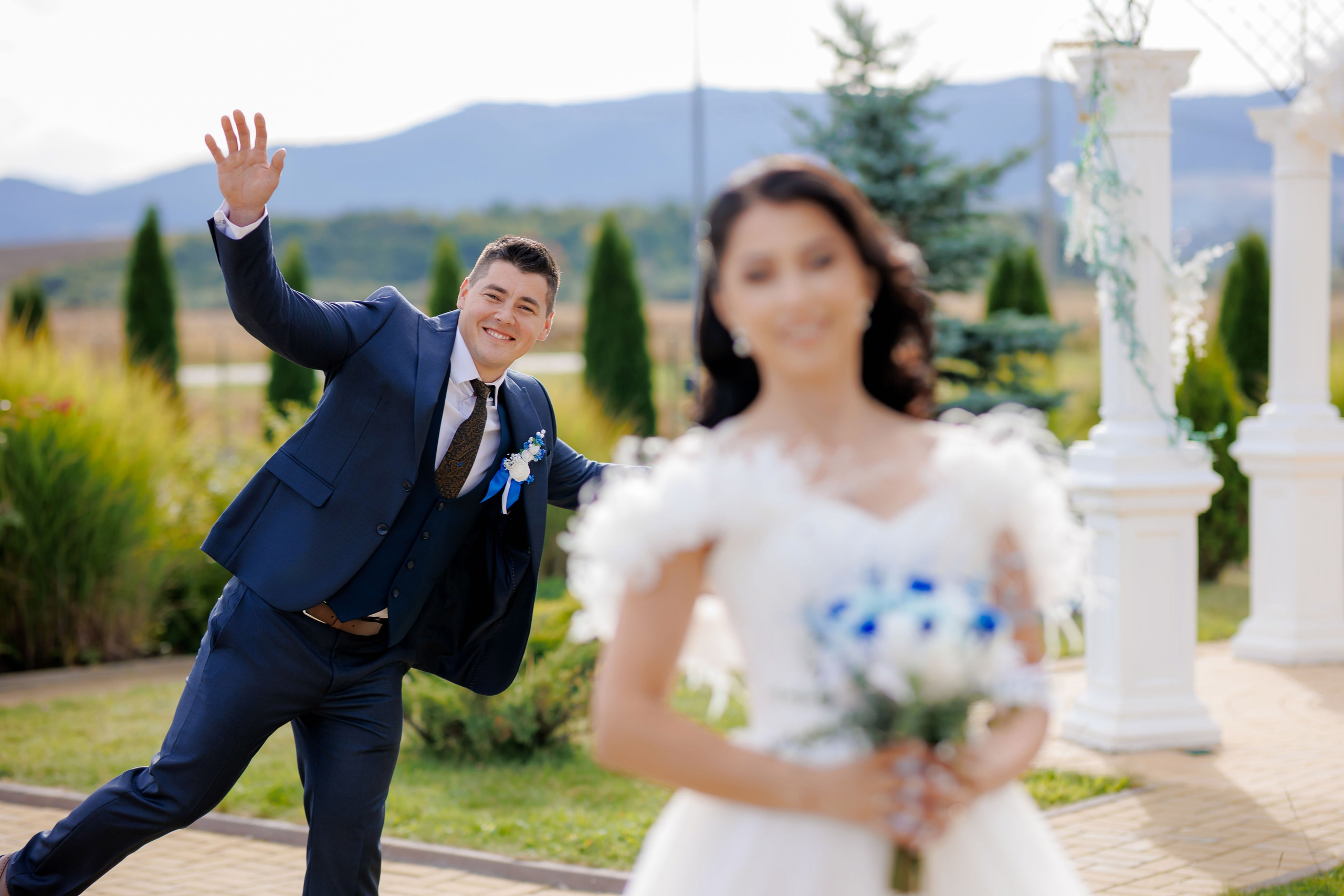 Loredana & Emilian – Ziua Nunții | Videografie - fotografie Botez Suceava, Iași, Botoșani. Servicii foto-video profesionale, pentru momente de neuitat