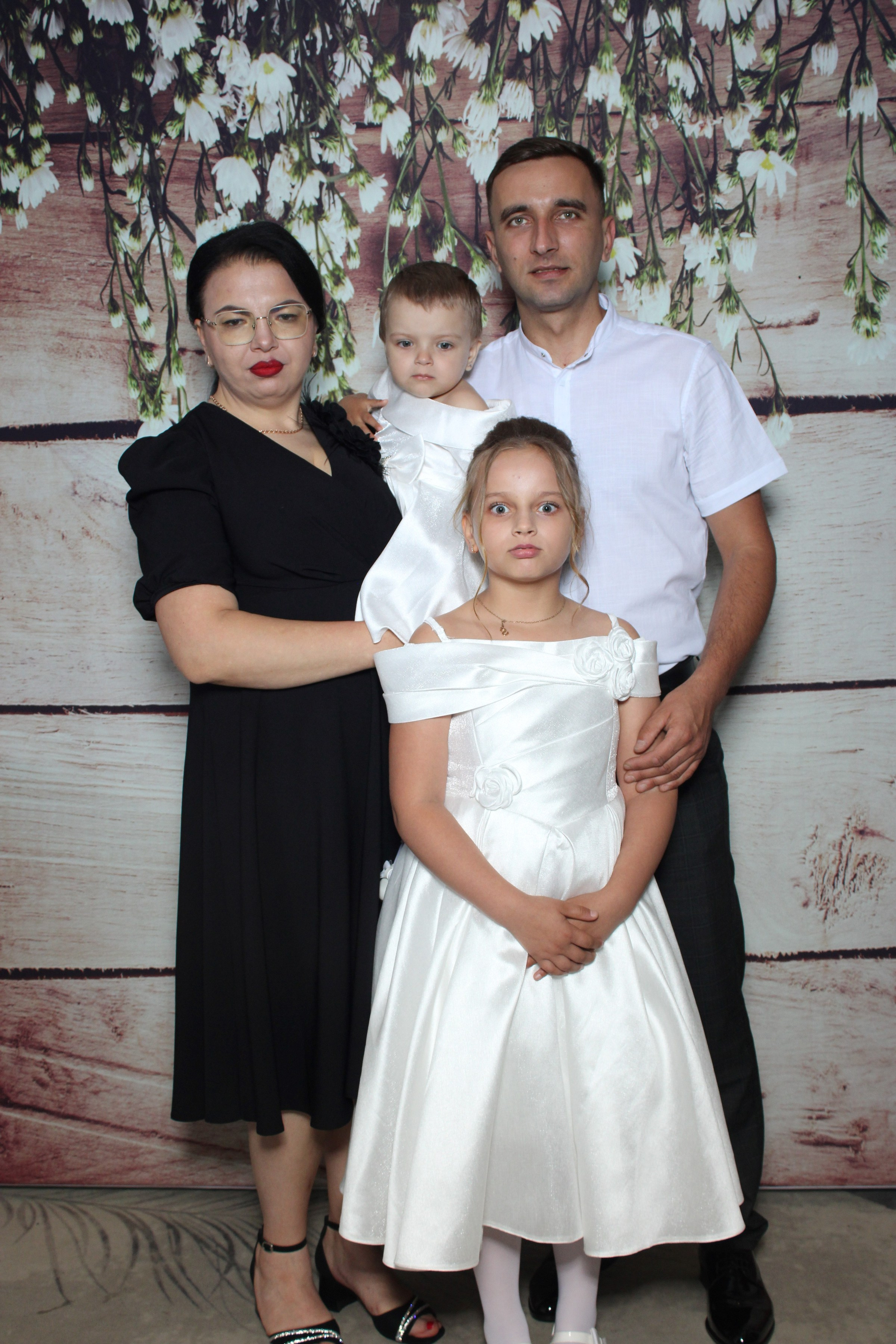 Nunta Denisa & Daniel – Zâmbete și distracție cu Oglinda Amintirilor Suceava