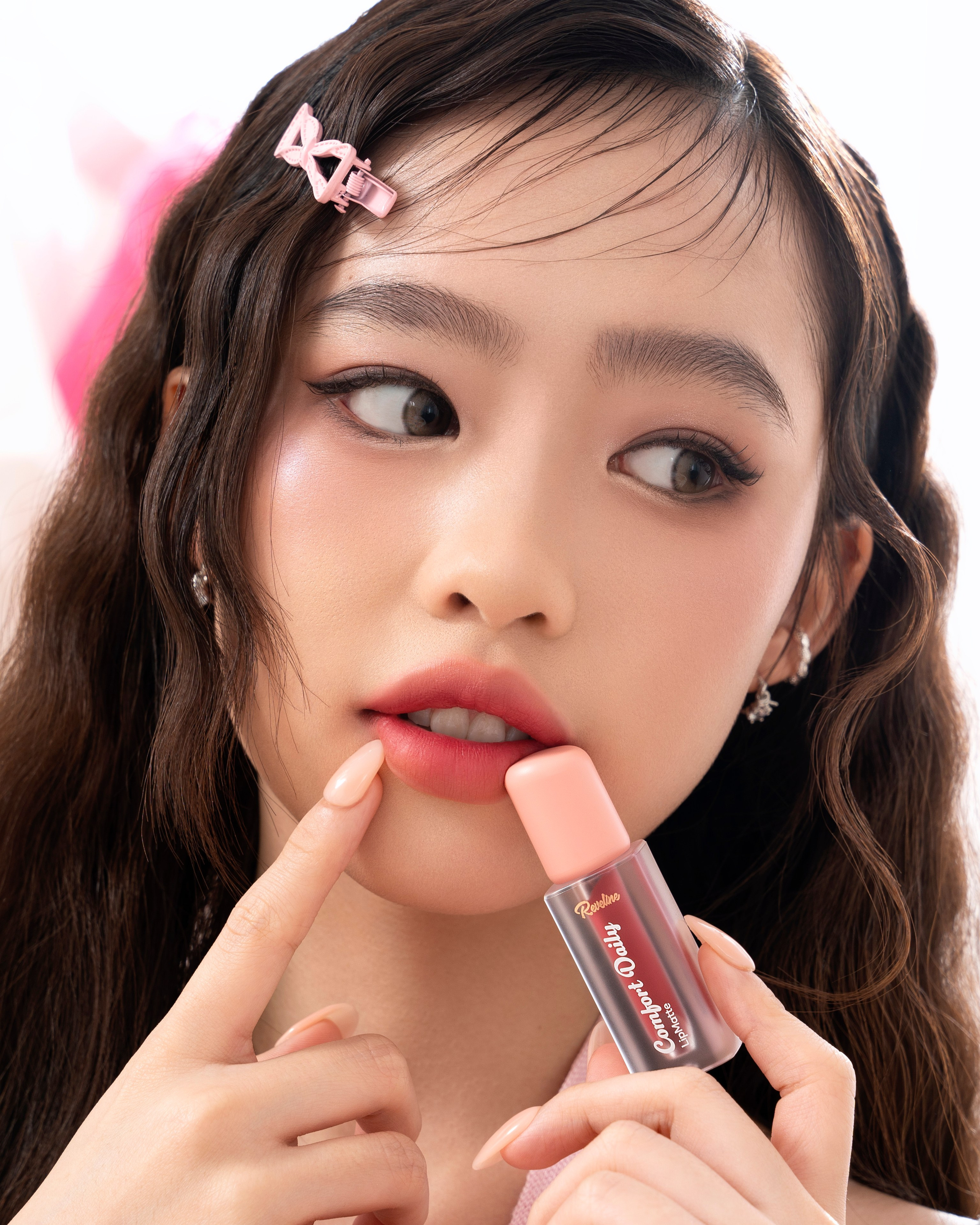 For Reveline. Production: @lacreation.id | Retouch @retouch.jngmariia 