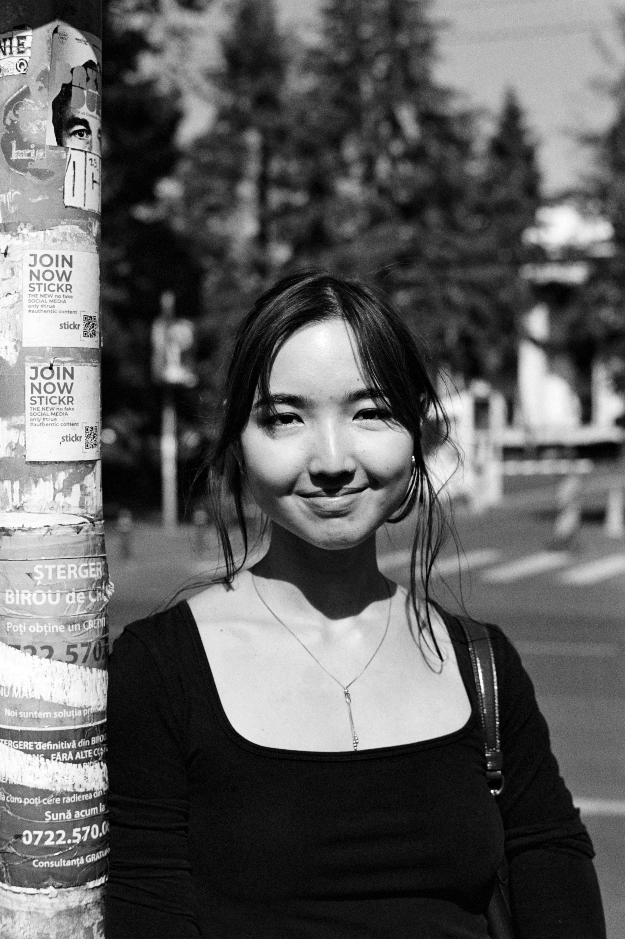 Street Portraits. Humanistic street photographer in Bucharest