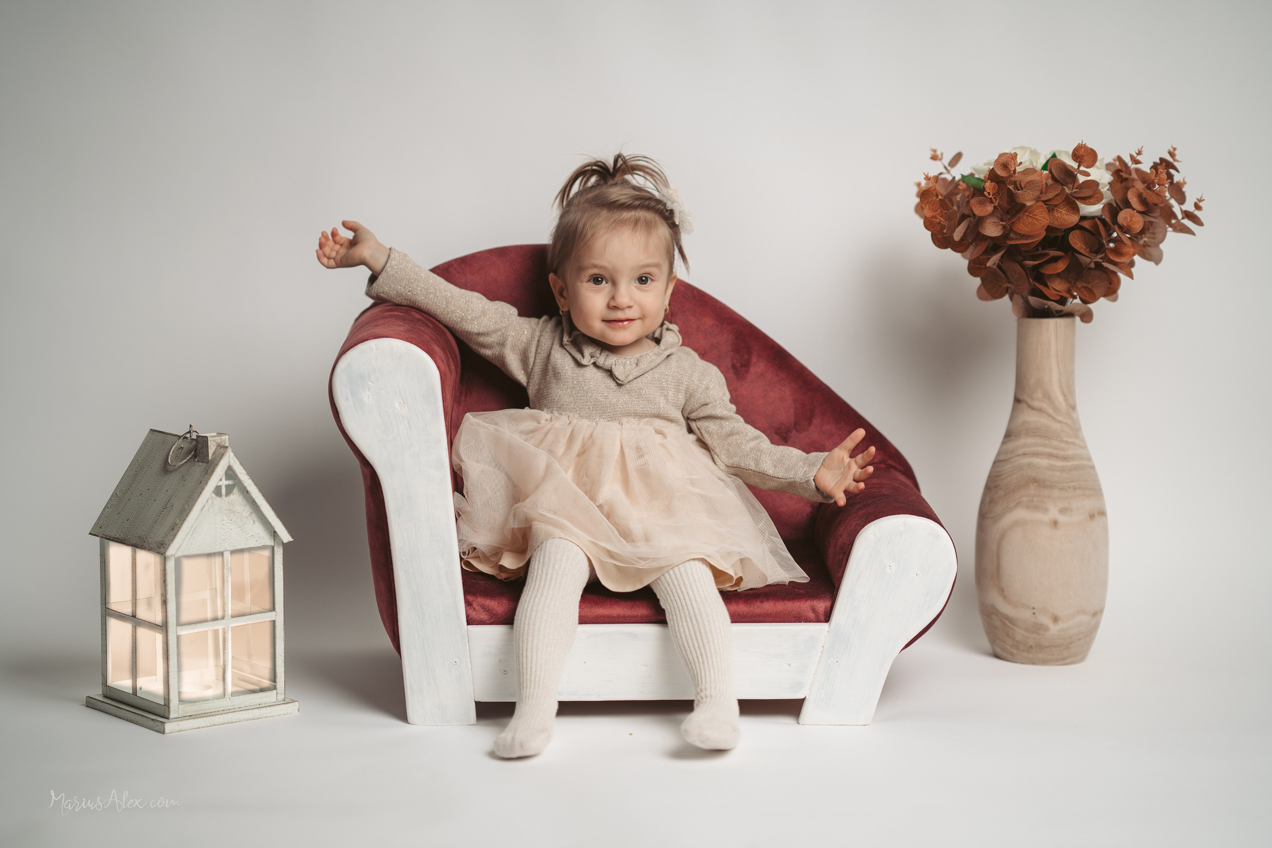 Sofia - în living 🥰. Marius Alex fotograf de eveniment si portret din Suceava