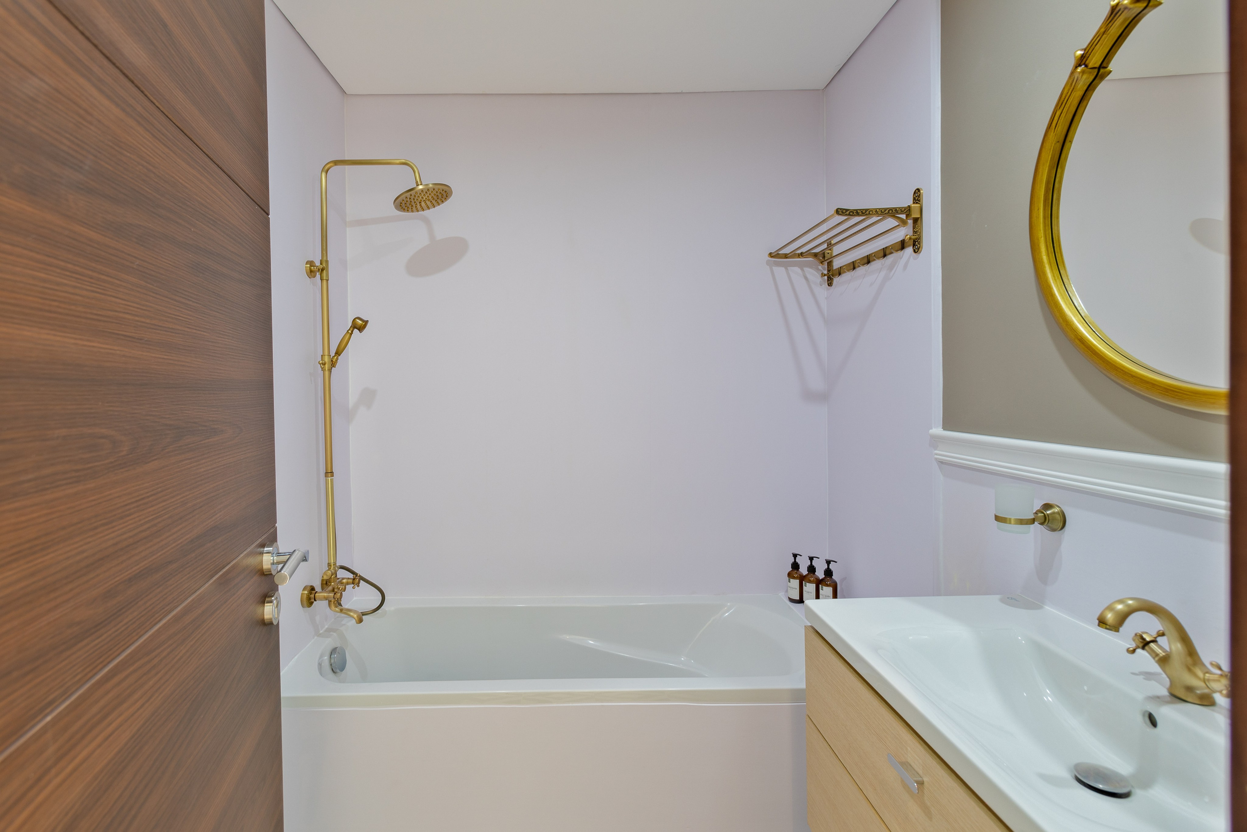 Pacifica Villa. Samy Mar Boy │Portrait, Automotive and Real Estate Photographer