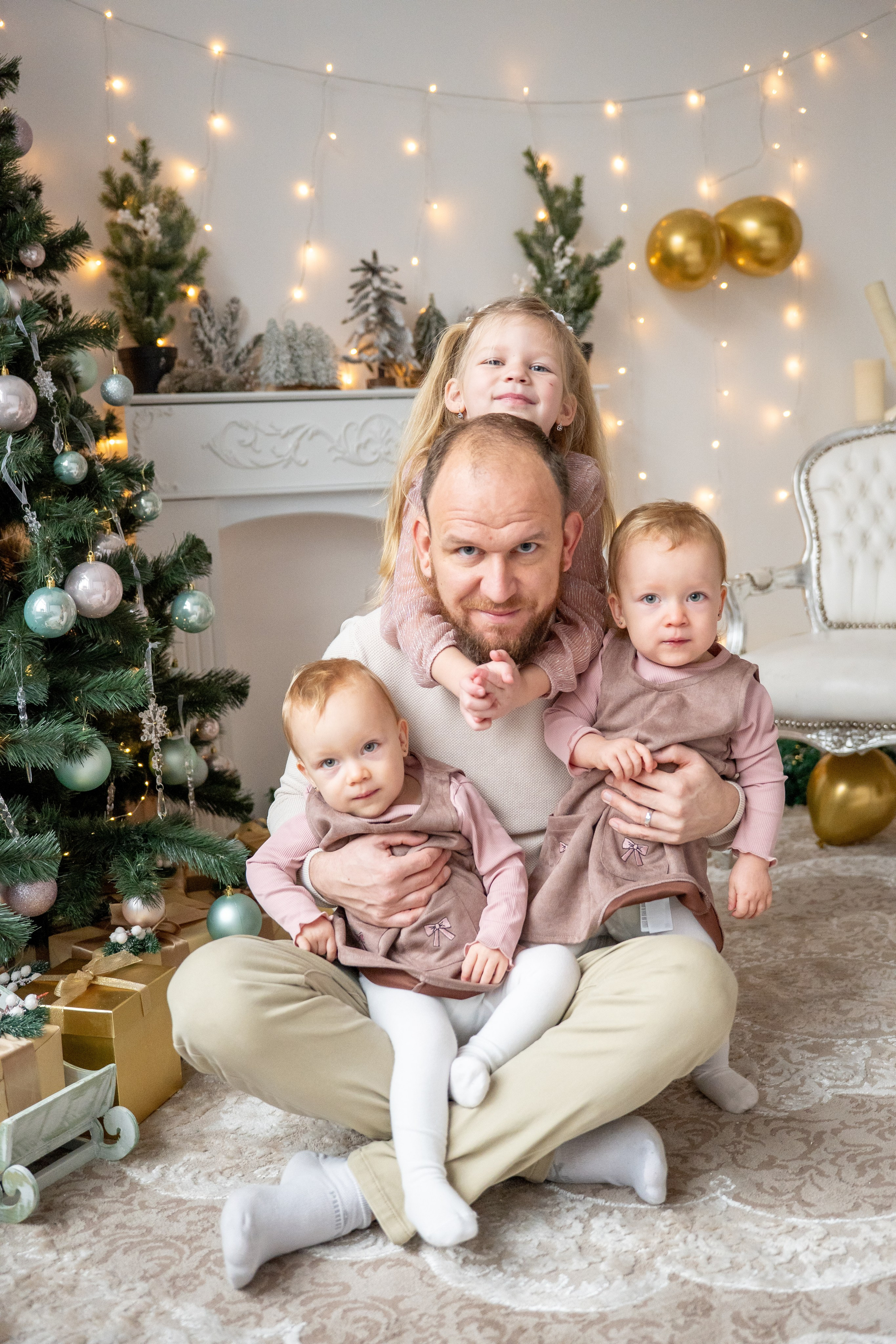 Rodina s dětmi při focení v Teplicích