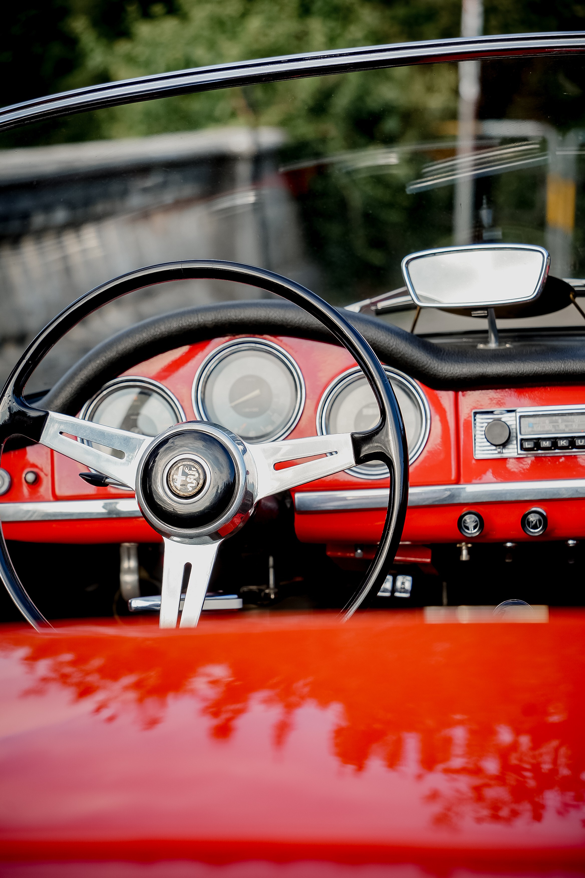Photoshoot with Retro cars and Fiat500. Photographer in Florence Tuscany