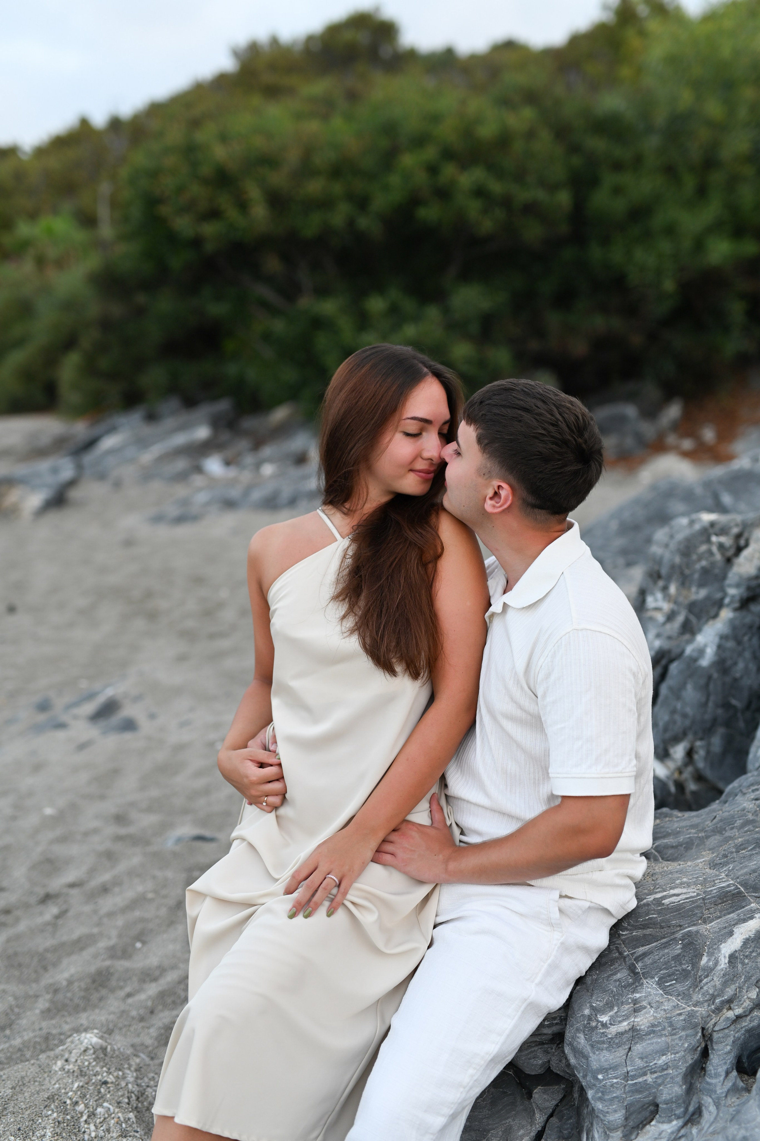 Love story на пляже Улаш. Photographer in Alanya, Side, Manavgat. Türkiye