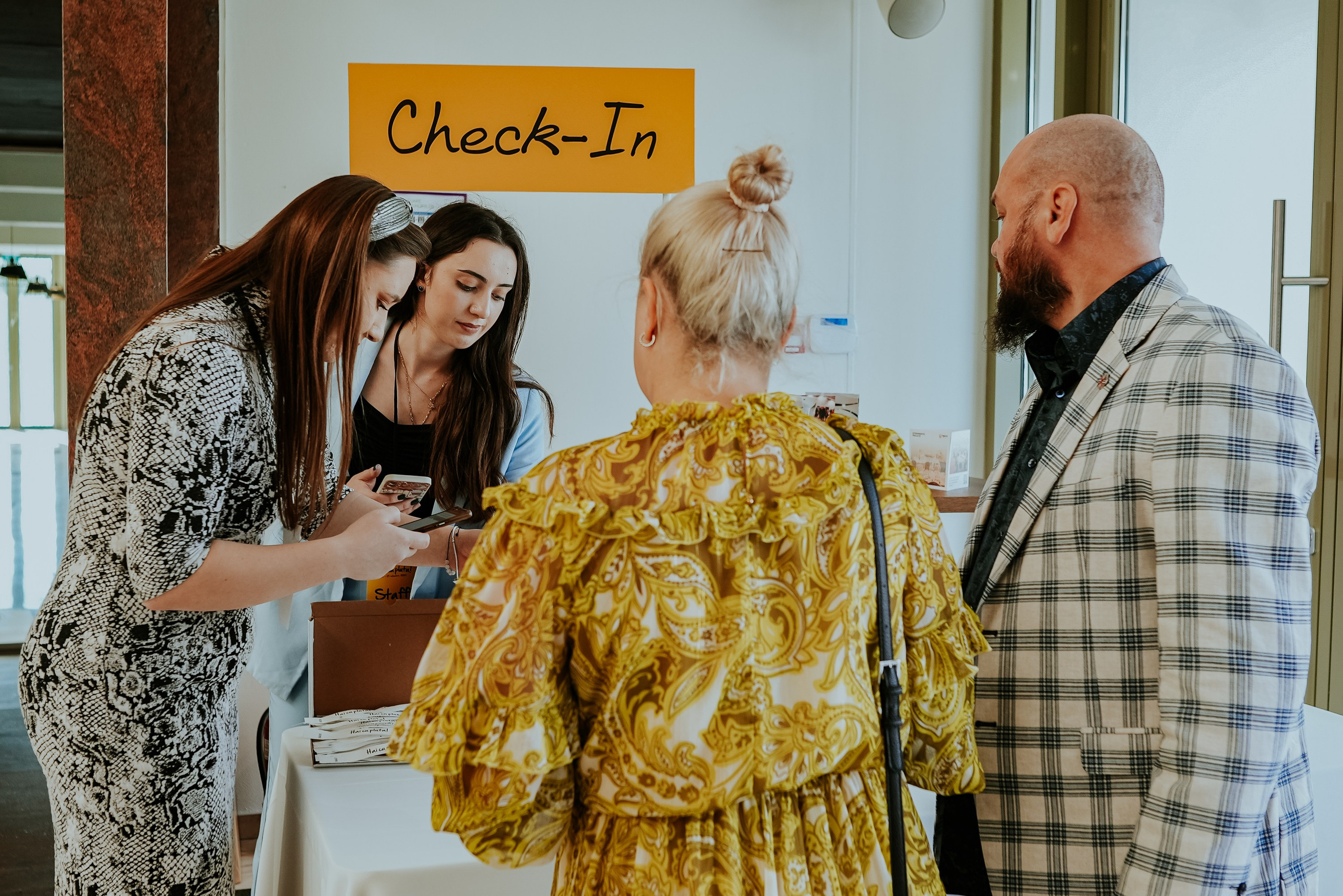 Hai cu Pluta — Wine Event. MARINABUGS