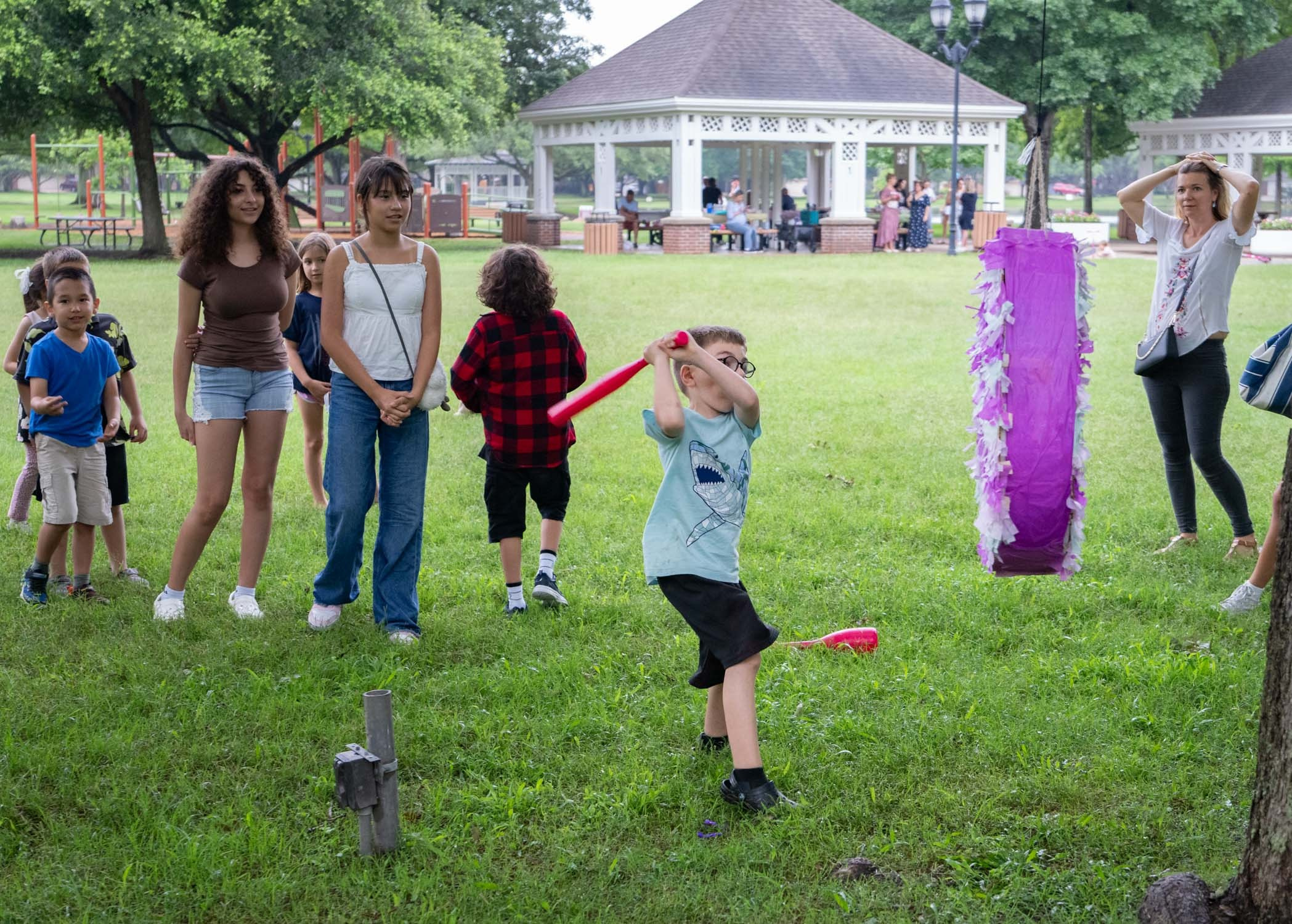 Easter picnic. Photographer Irina Kozhemyakina. Houston