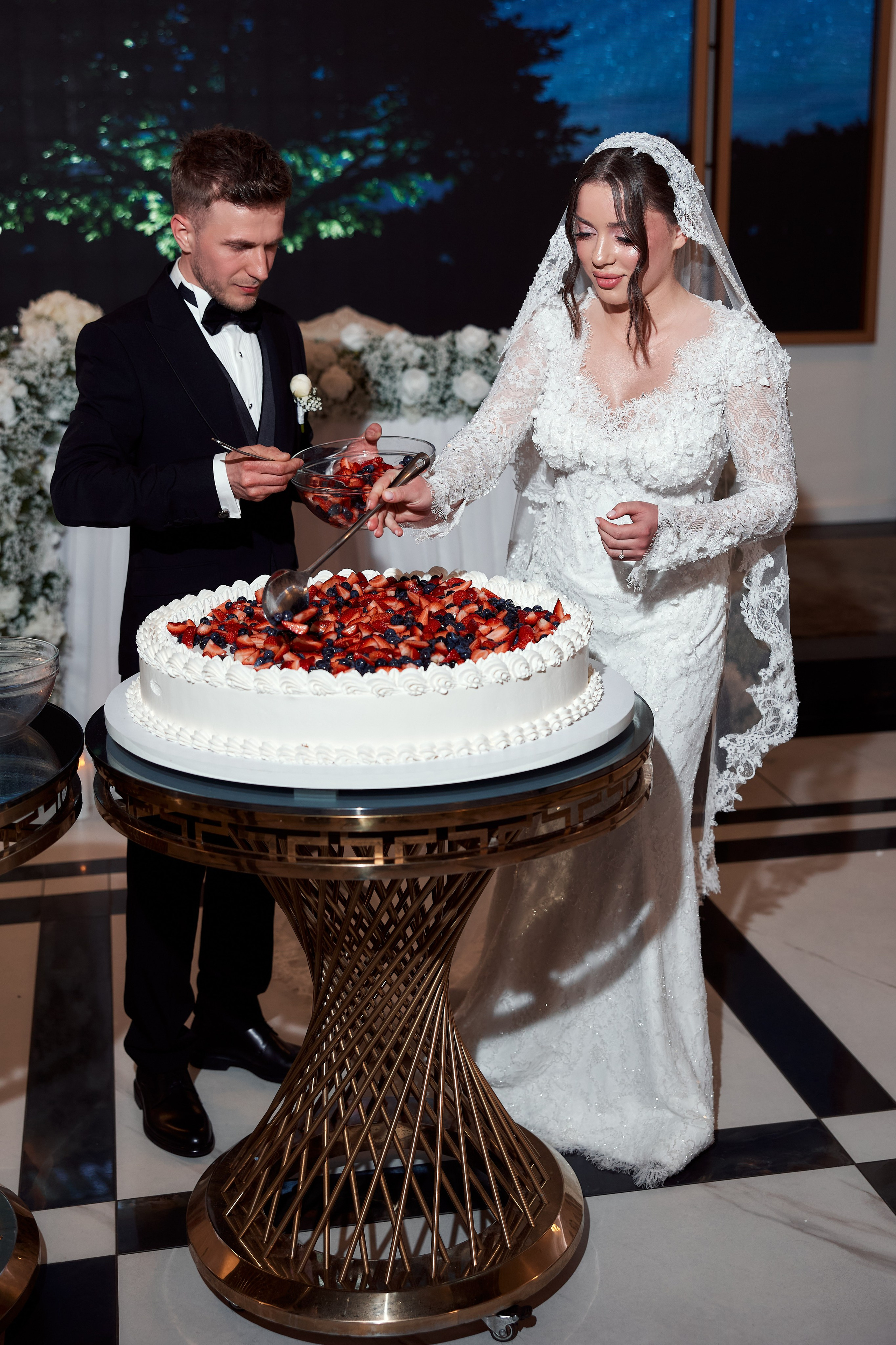 Emil & Cristina. Photographer Luca Medieșan