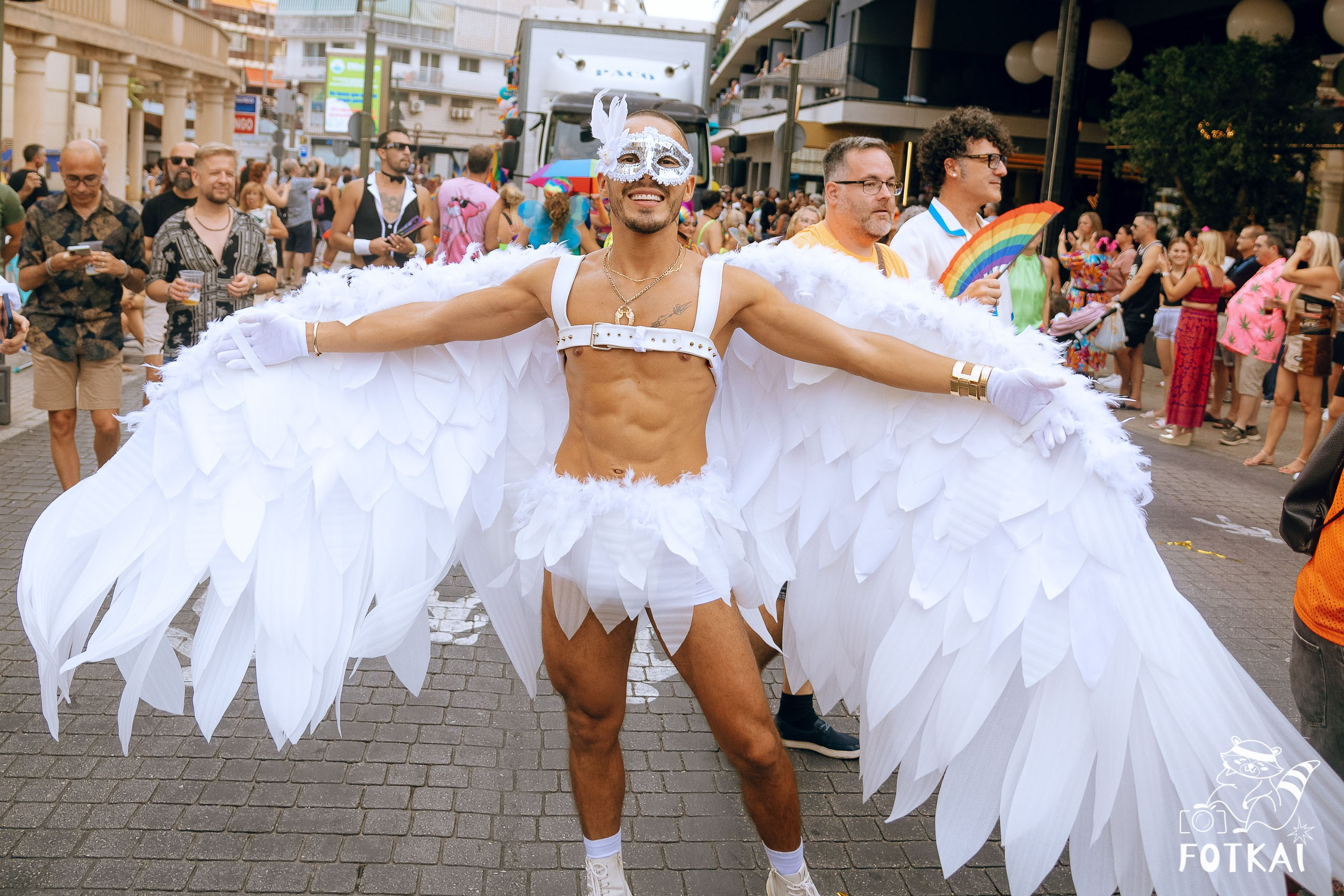 Fotos Desfile Benidorm Pride 2025 | Galería Oficial FOTKAI | España