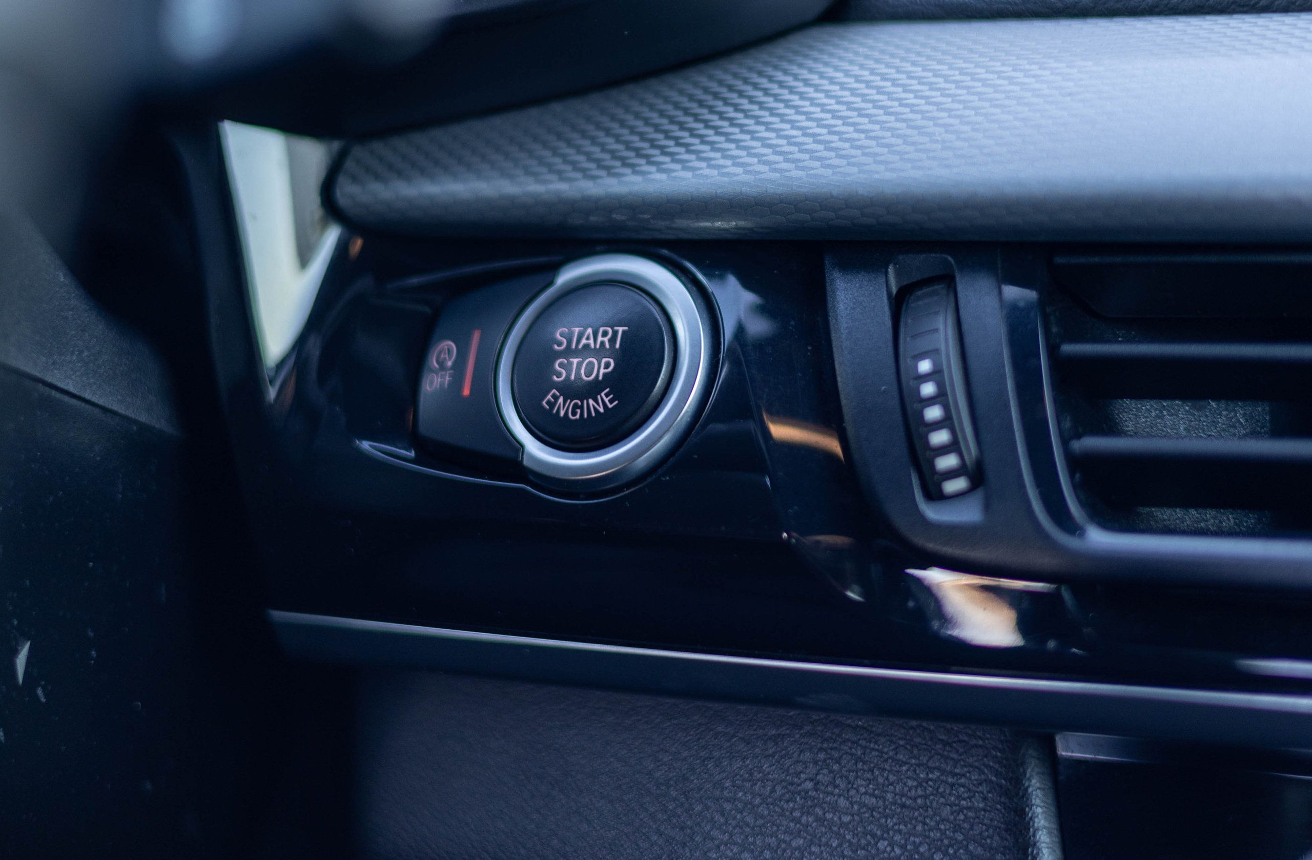 Съемка авто на продажу Кишинев. Семейный фотограф Кишиневе, Молдова Врабий Ольга