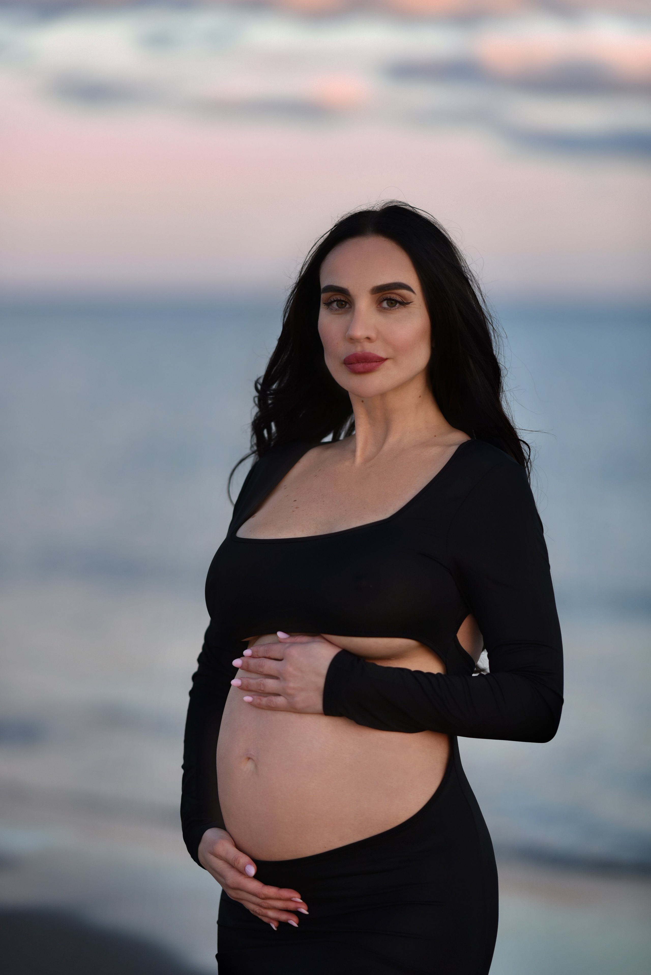 Séance photo de grossesse, séance photo de maternité  à Béziers. Photographe Professionnel à Béziers et Montpellier – Mariages, Portraits et Vidéos Aériennes