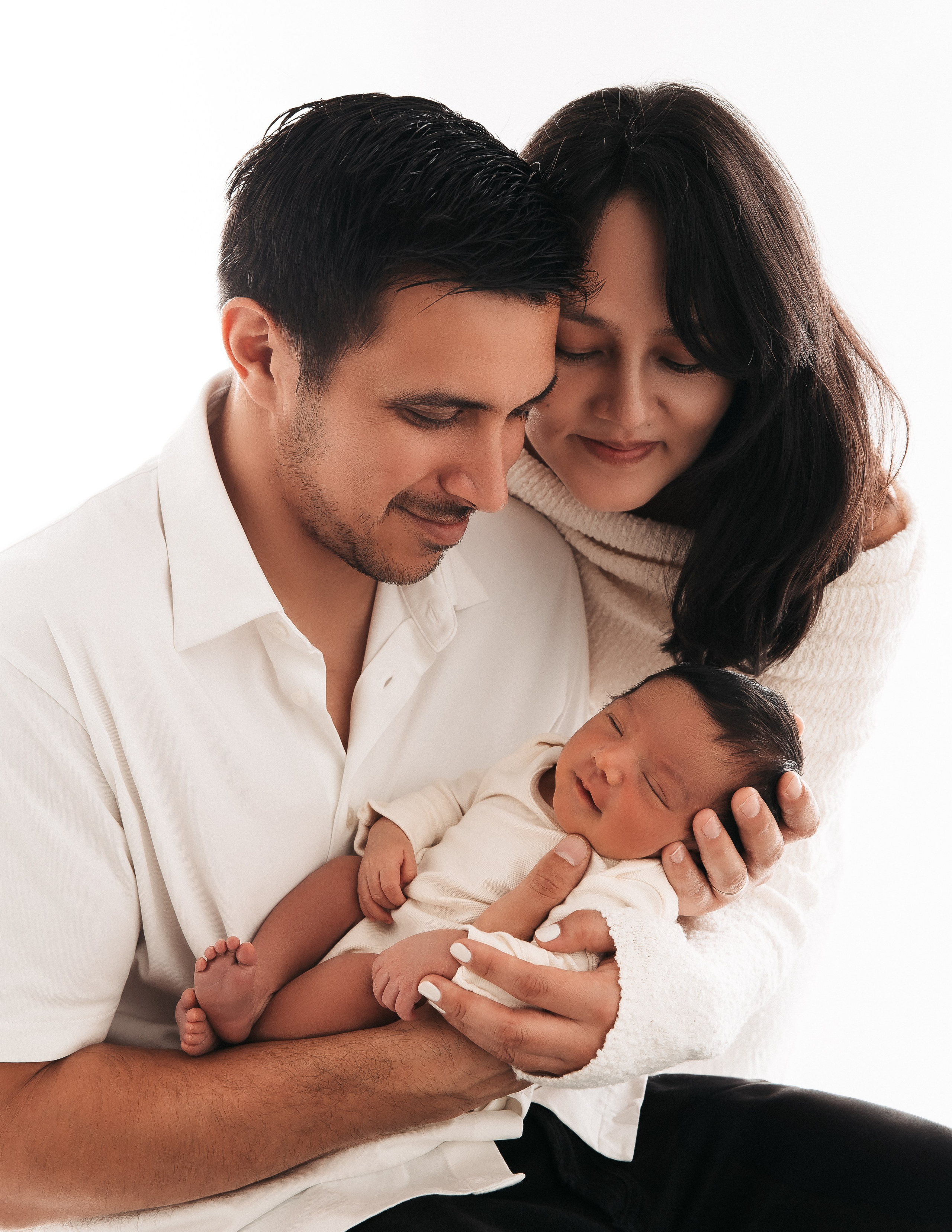 Lifestyle newborn. Los Angeles maternity, boudoir and family photographer