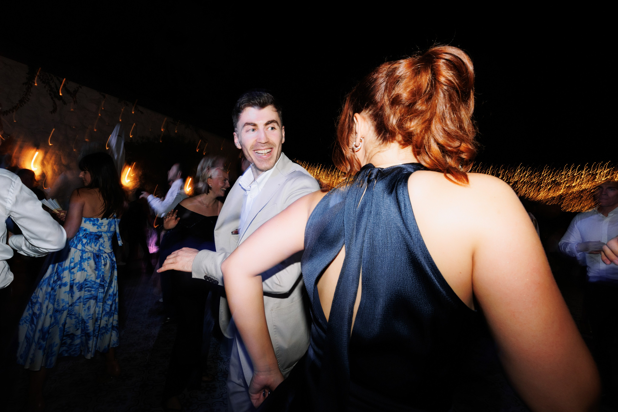 Dragoste povestită de noi. Servicii Foto Video în Chișinău și Europa ID-Brothers