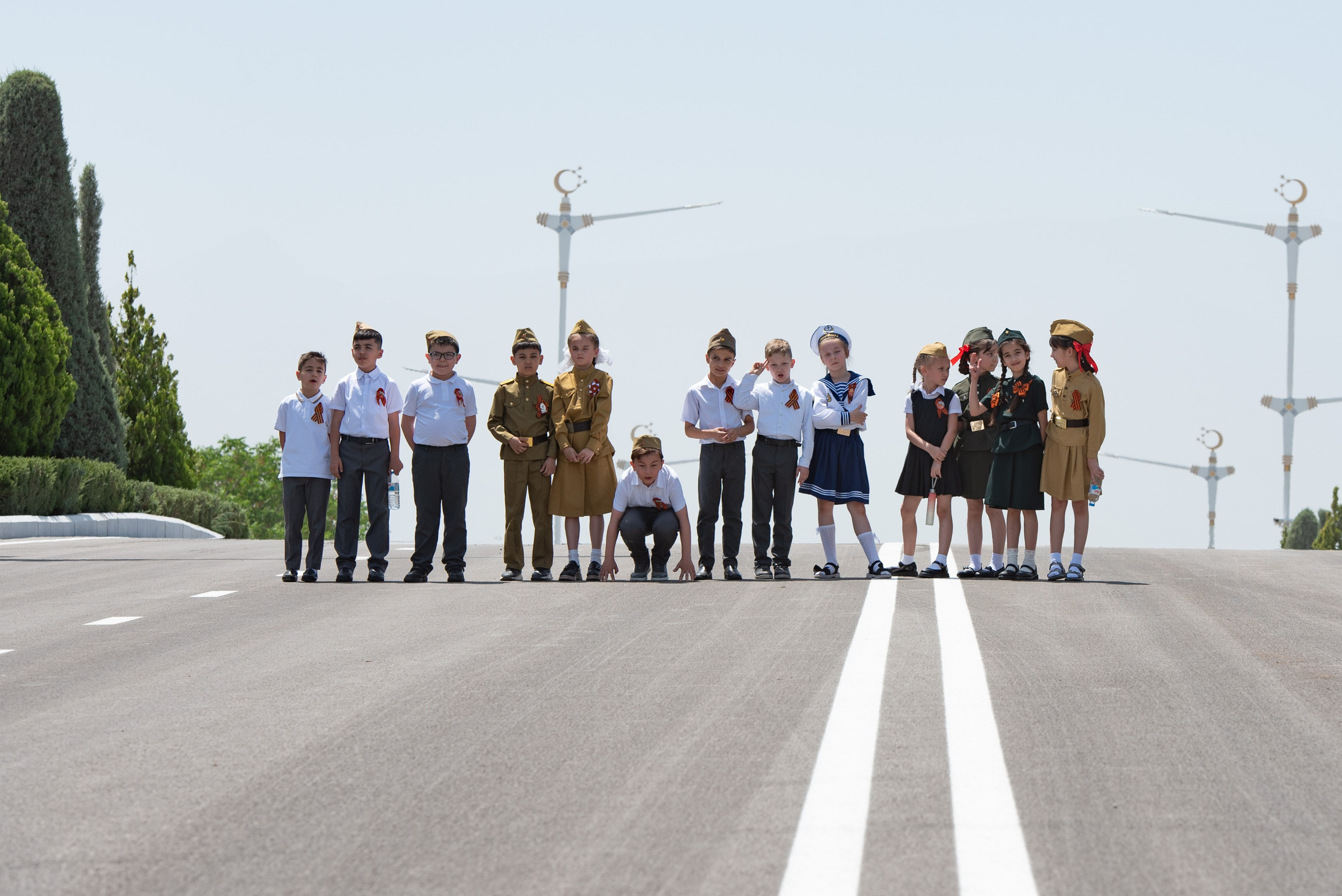 Вечный огонь 2"А» класс. Ваш фотограф в Ашхабаде Гамлет Осипов