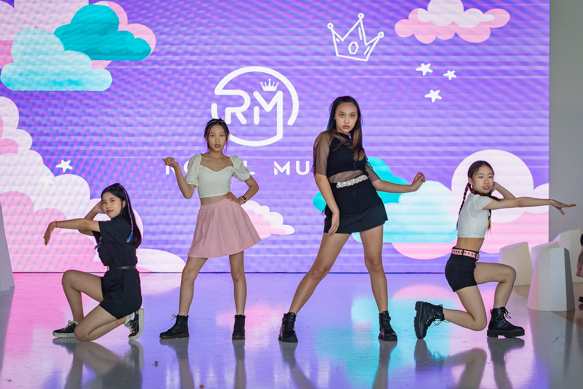 Glam Z Gala 2023 runway. Vancouver Kids Photographer