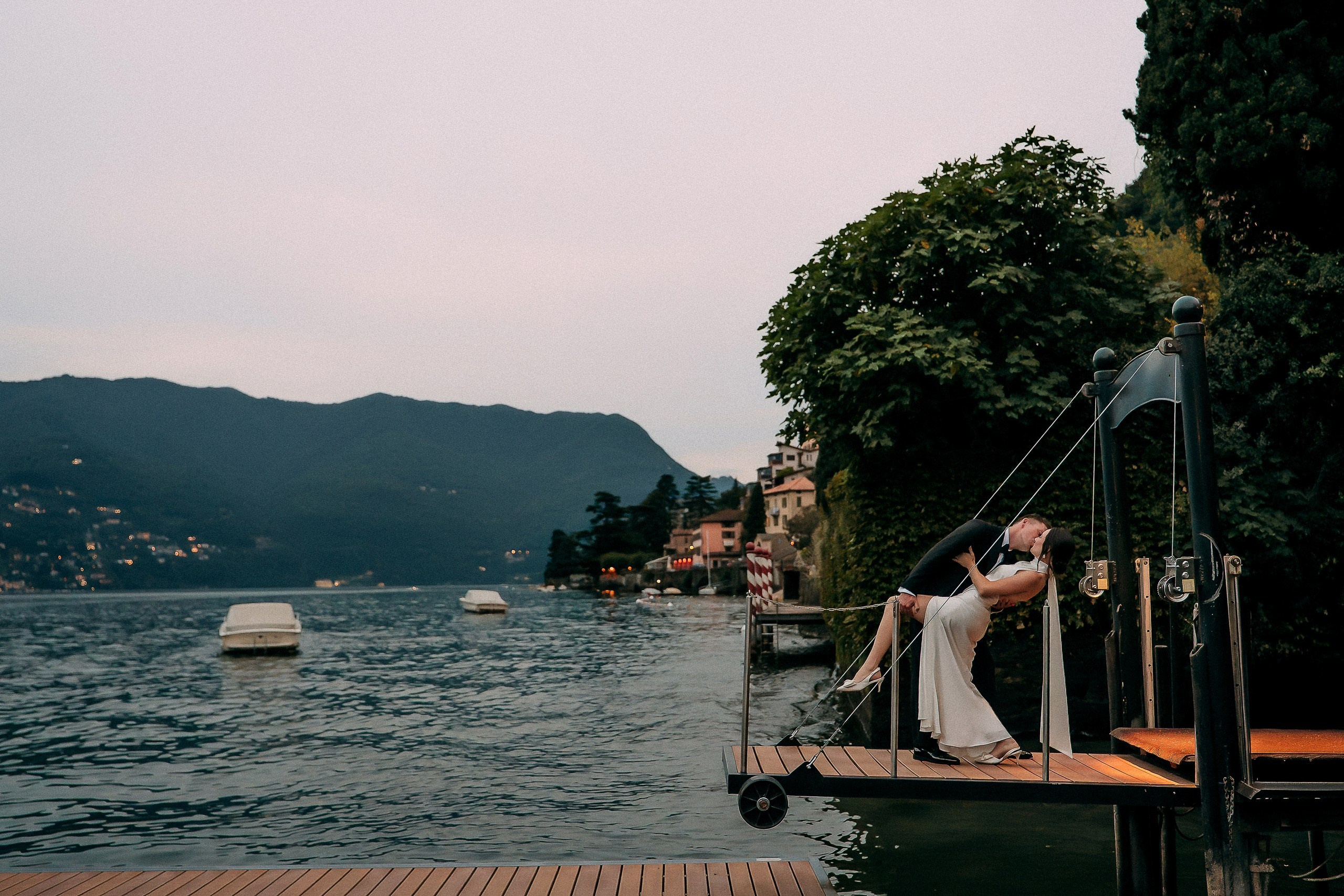 Relais Villa Vittoria Lake Como wedding. Wedding photographer Como Lake, Italy