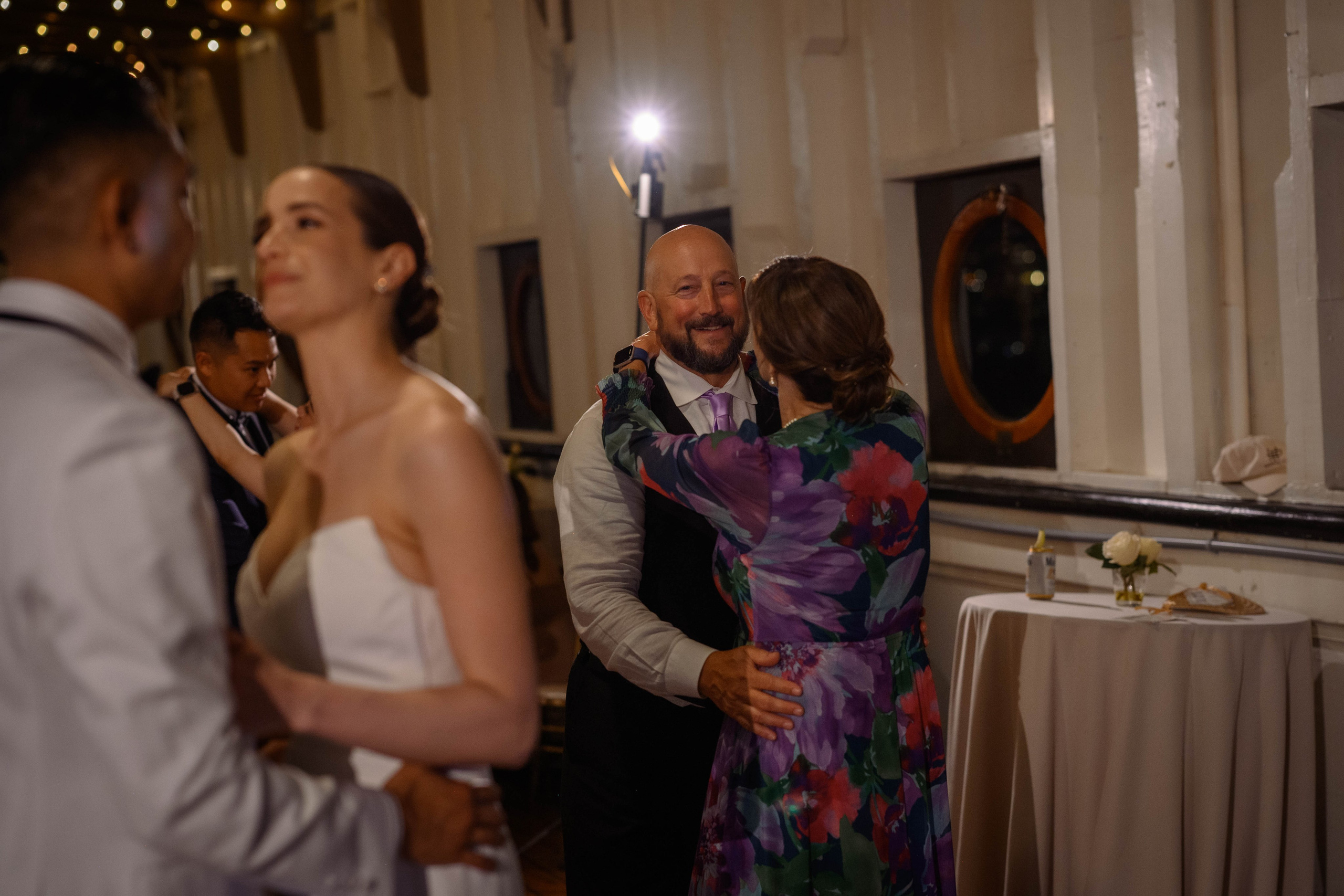 Kevin & Katie. Wedding & portrait photography in the Seattle Area. Helen Michelle photographer