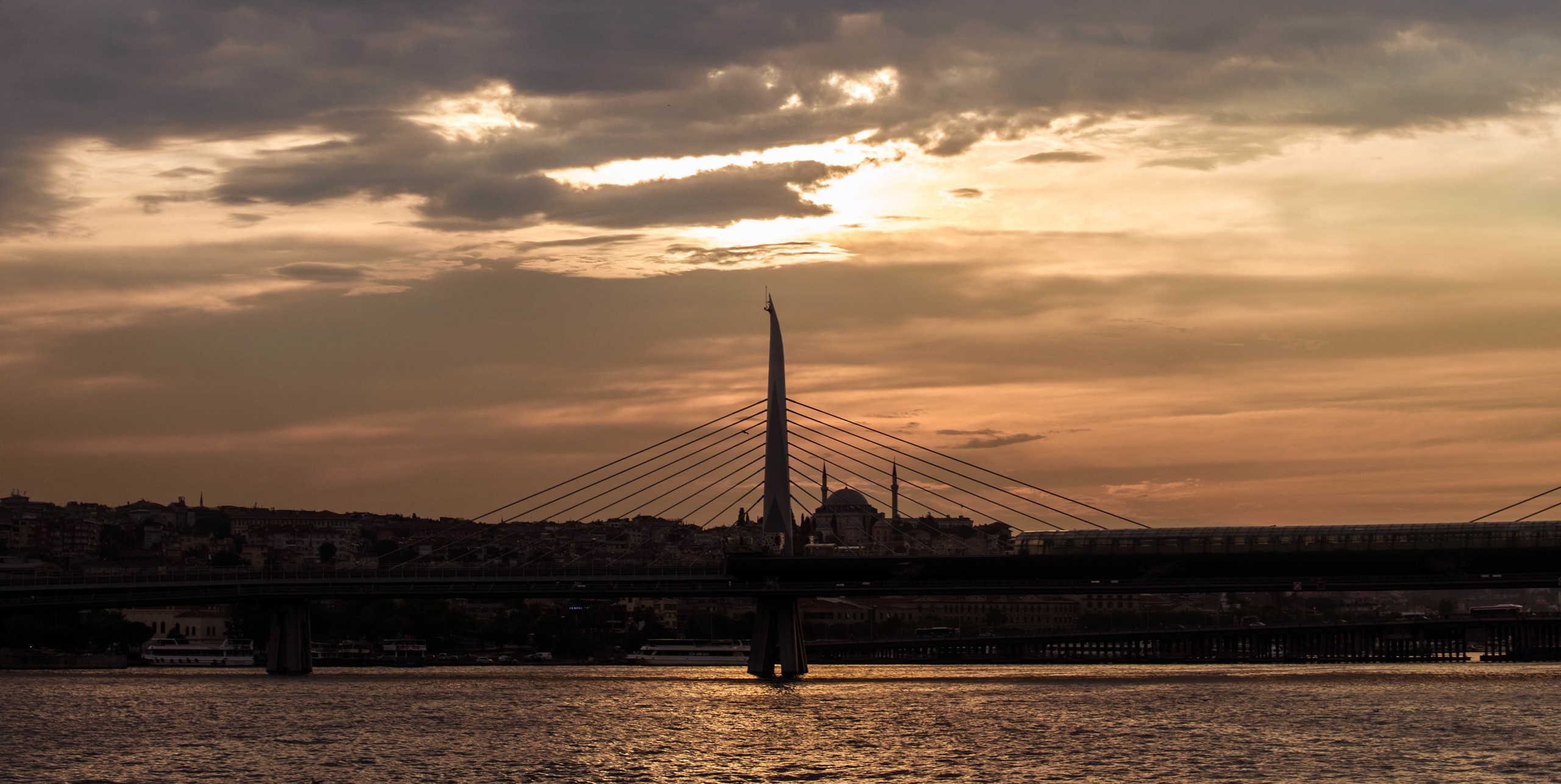 Константинопольские заметки. Наргиз Сулейманова - Фотограф в Азербайджане