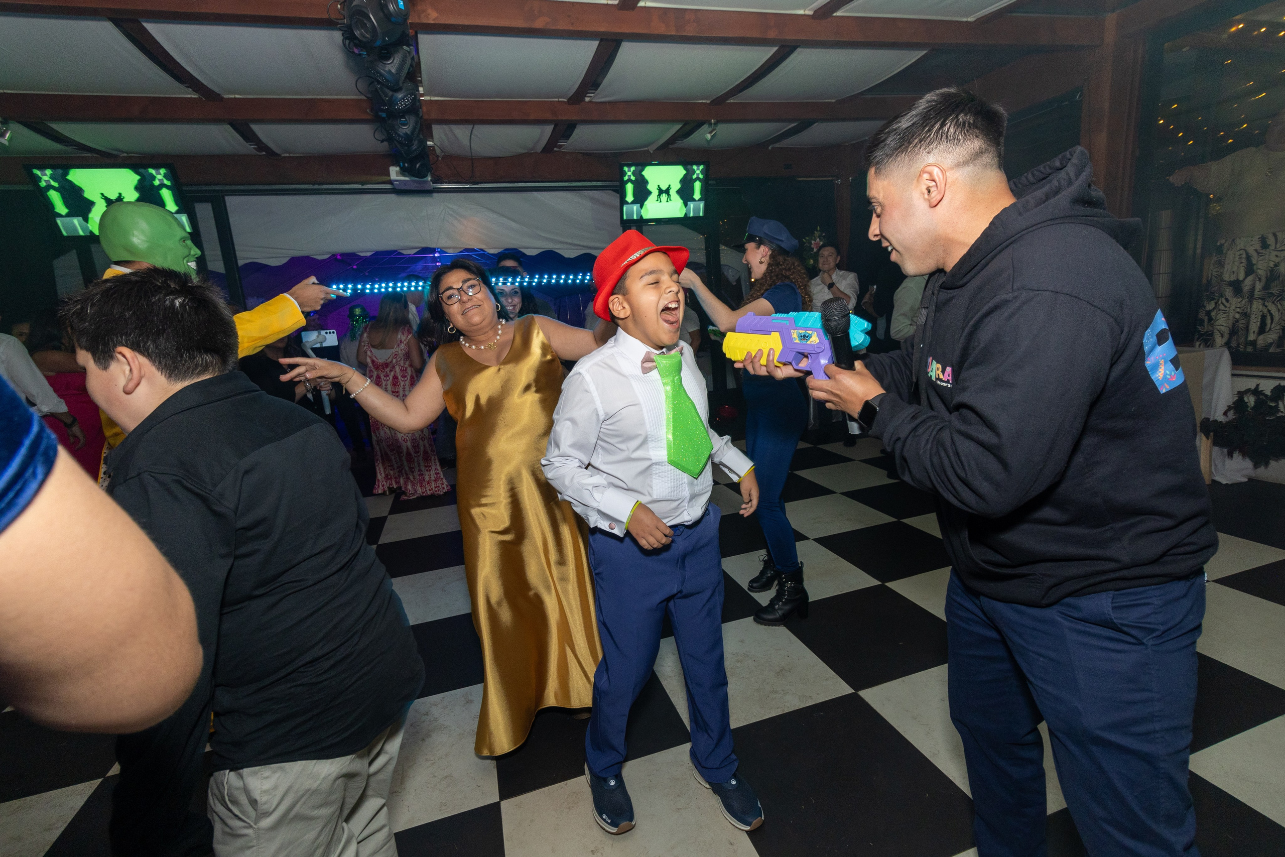 Katherin y Daniel. Dinka & Emilio - El arte de preservar lo que no se repite