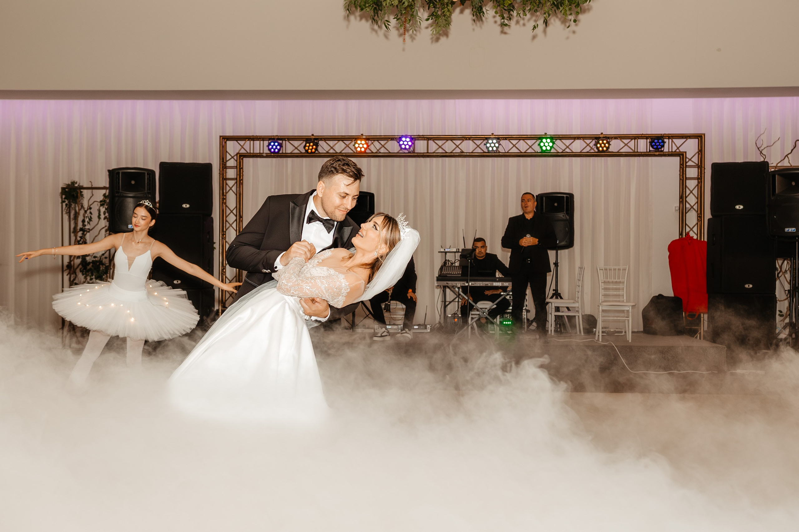 Cristina si Cristian. Ionut Brehuescu — Fotograf