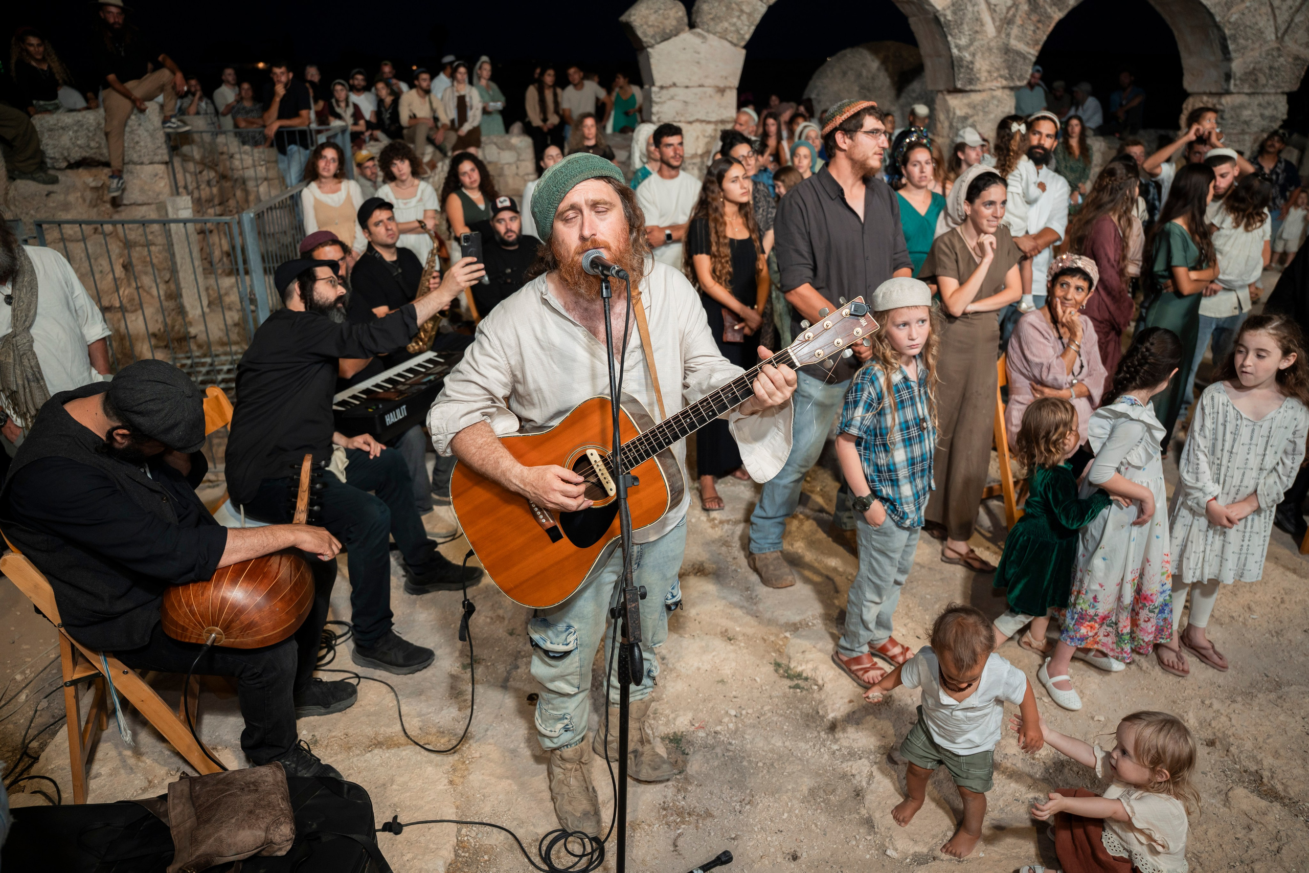 עדן ושלהבת. יוסף מזרחי צילום חתונה, ברית וזוגיות. צלם מקצועי שאוהב להוציא אתכם הכי יפים ברגעים הכי מרגשים