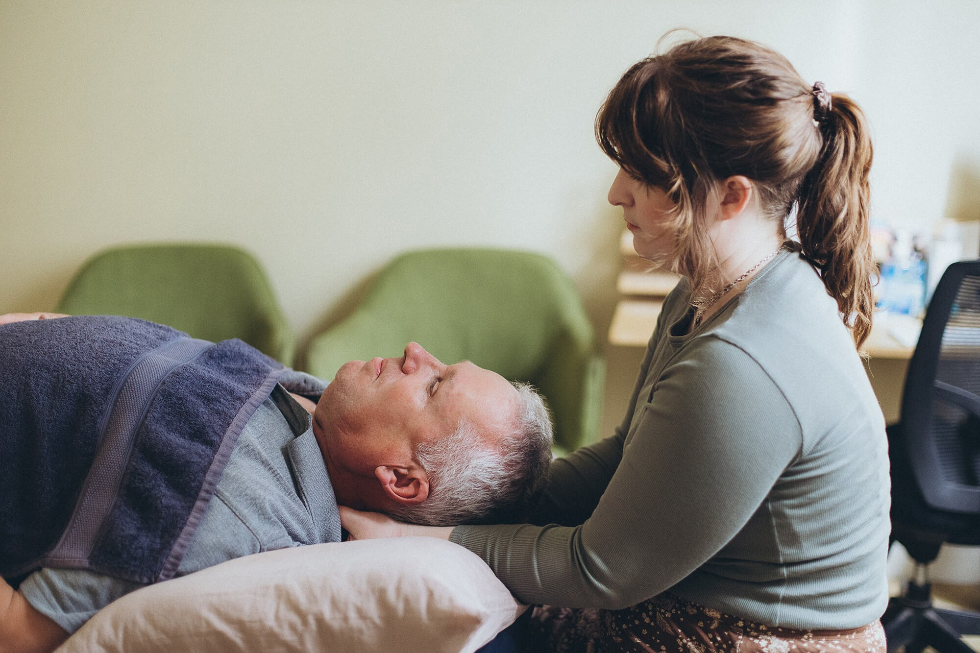 Interior photo of calming clinic space – commercial photographer Melbourne