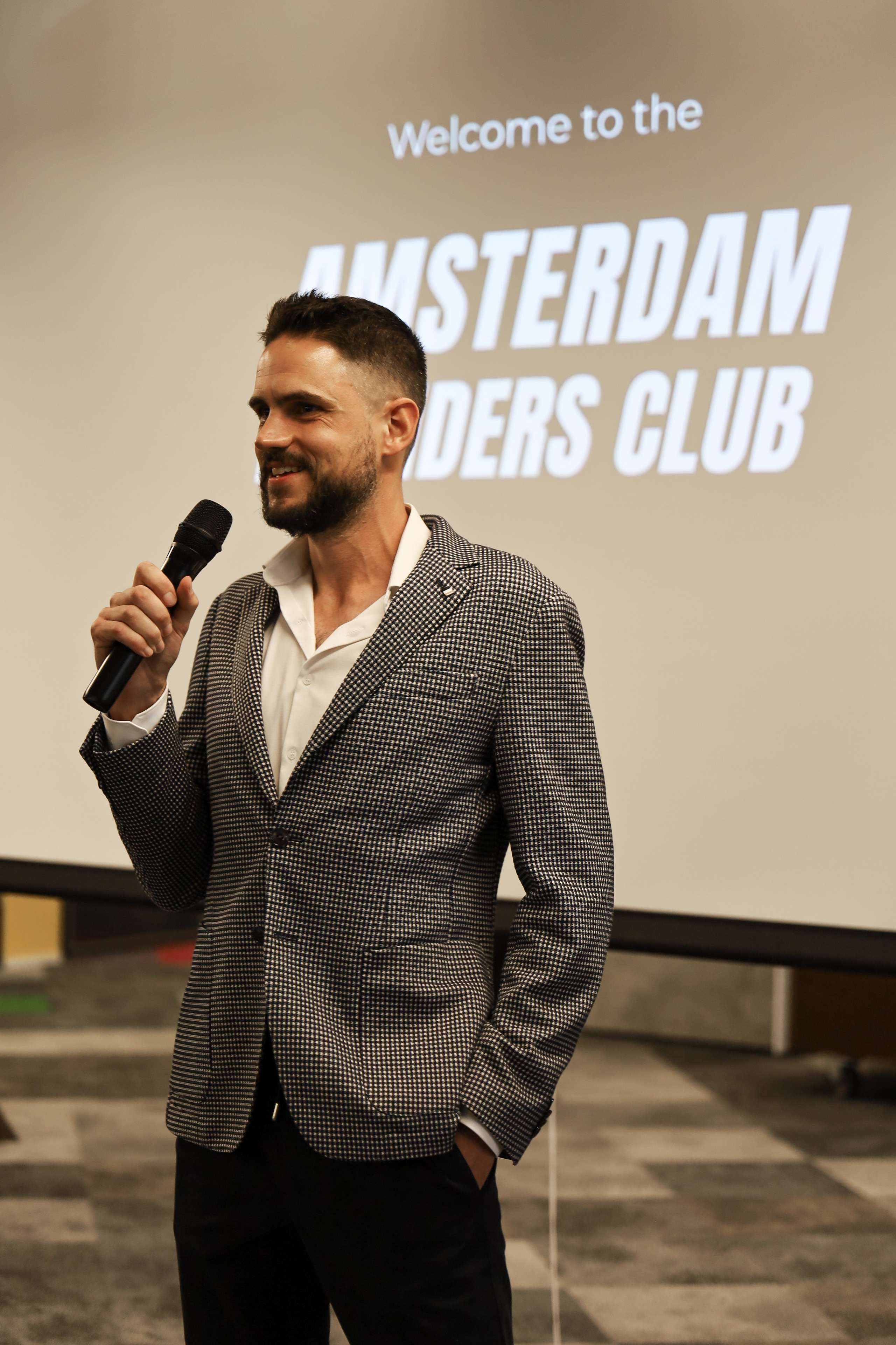 Amsterdam Growth Night. Emiliia Kotruch PHOTOGRAPHER