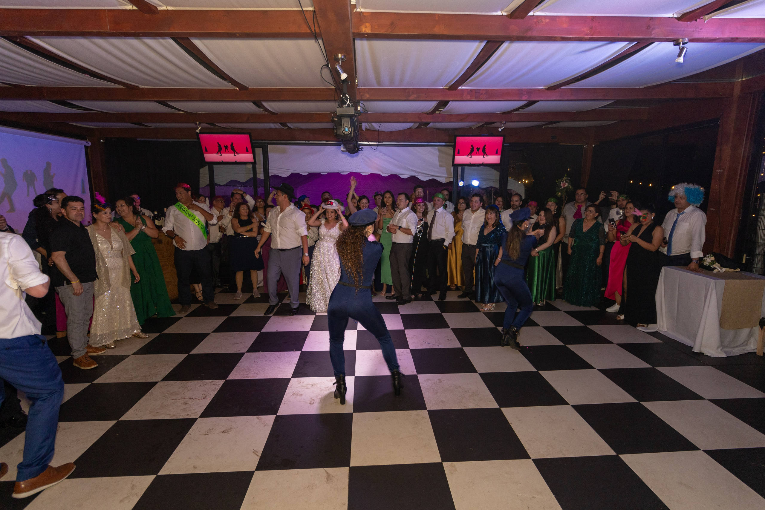 Katherin y Daniel. Dinka & Emilio - El arte de preservar lo que no se repite