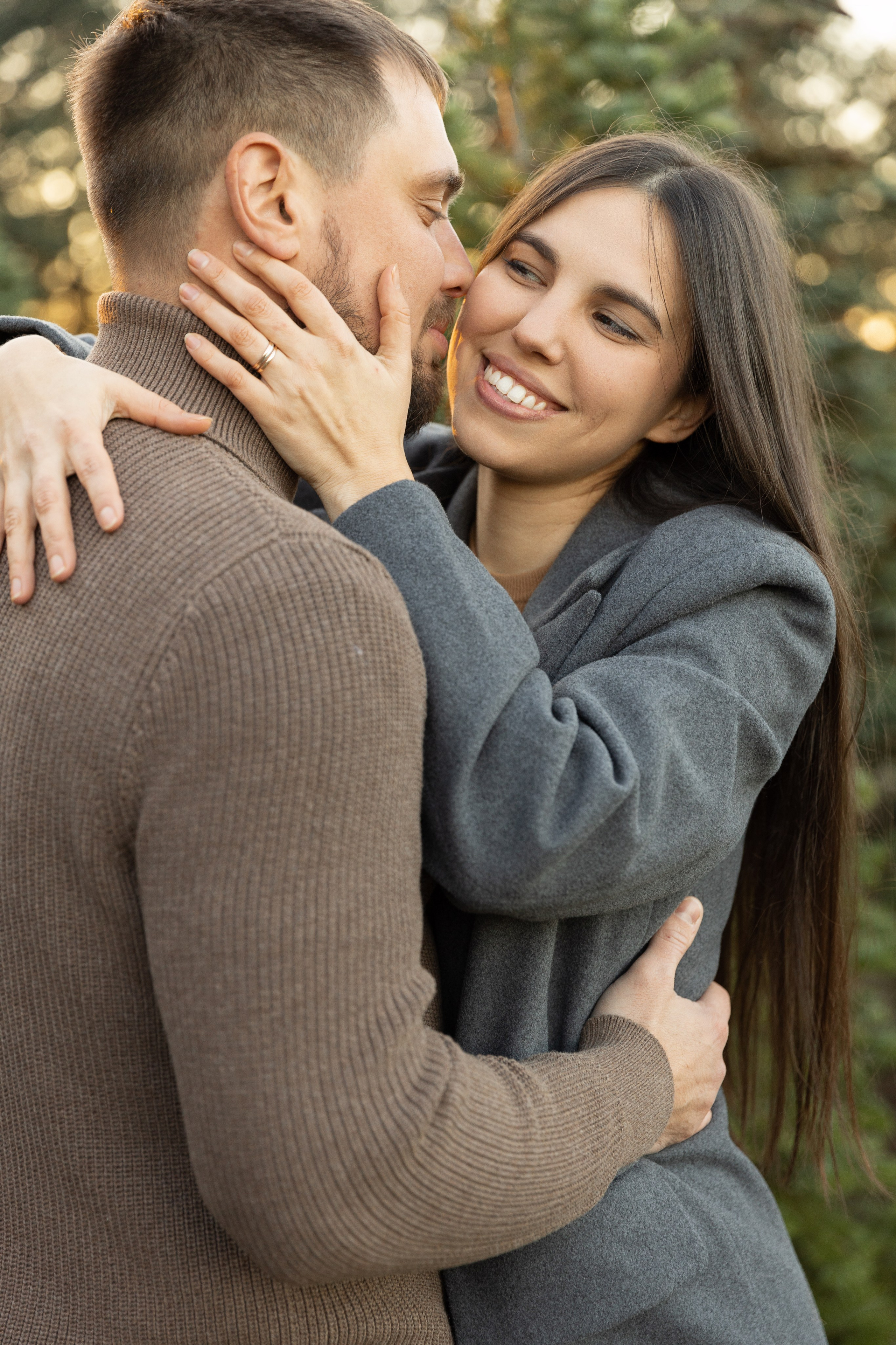 Christmas tree farm. Family and Wedding photographer