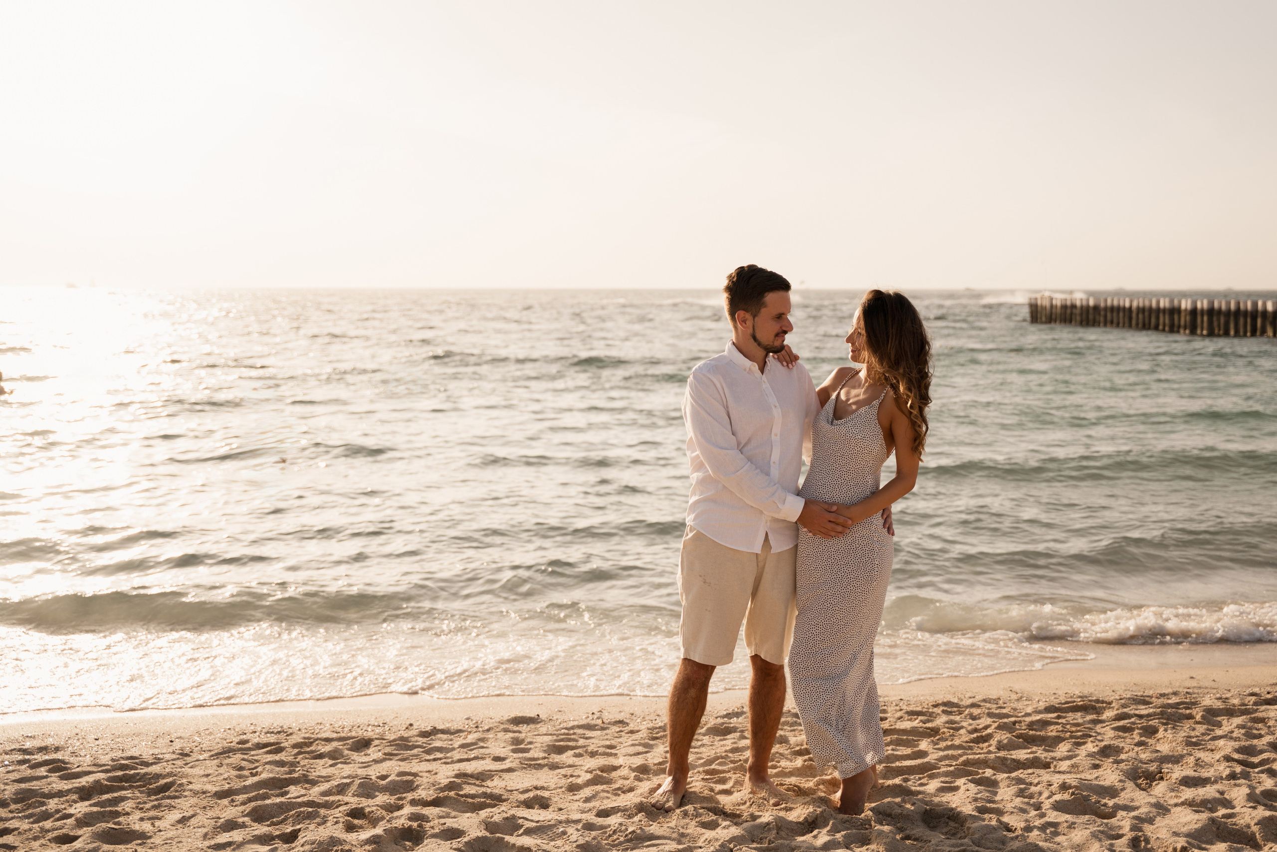 Golden Hour Glow. Angela Iakovleva — Family Photographer in Dubai