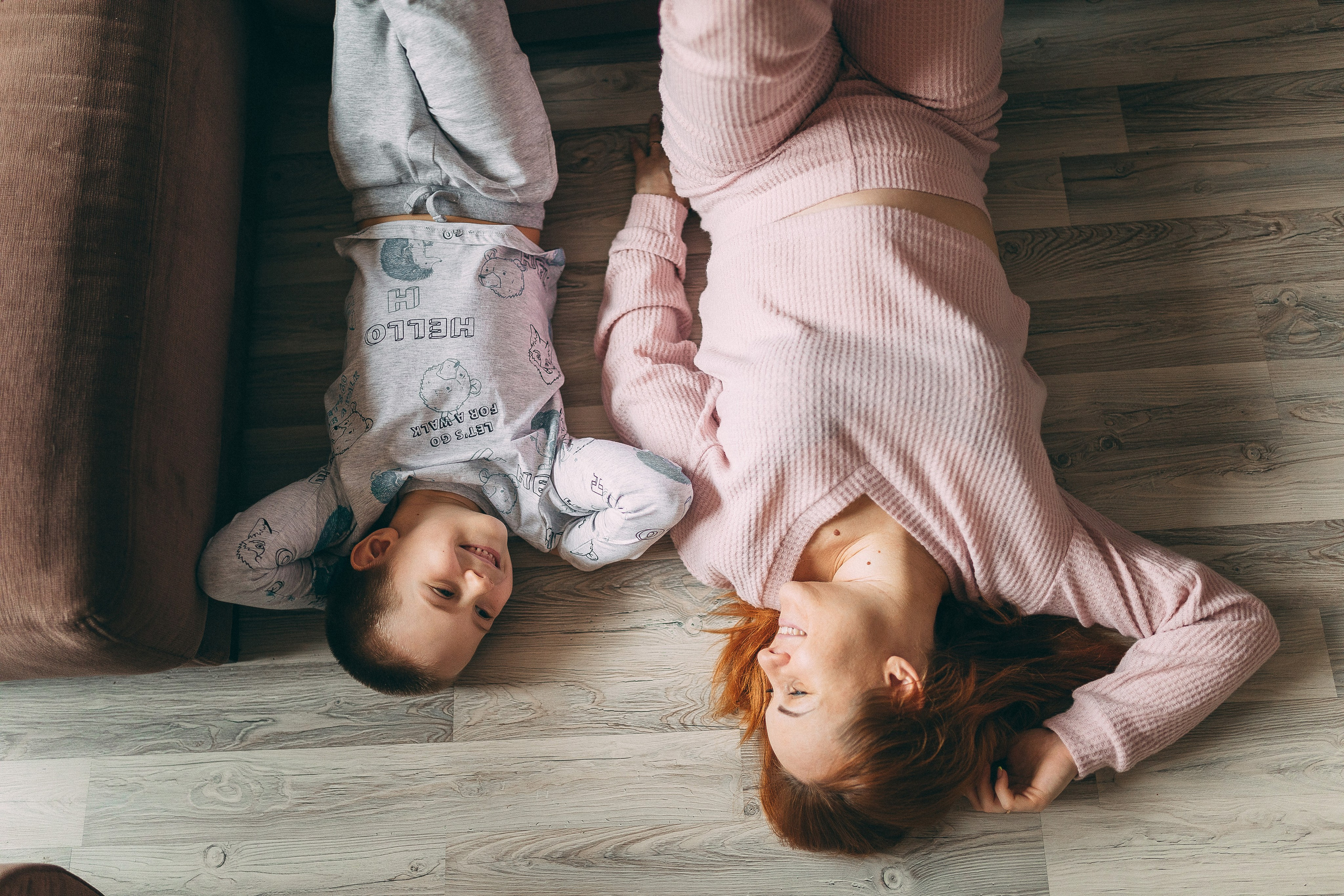 Домашняя съёмка мама с сыном. Fotogrāfs Rīgā — Katerina Gordik