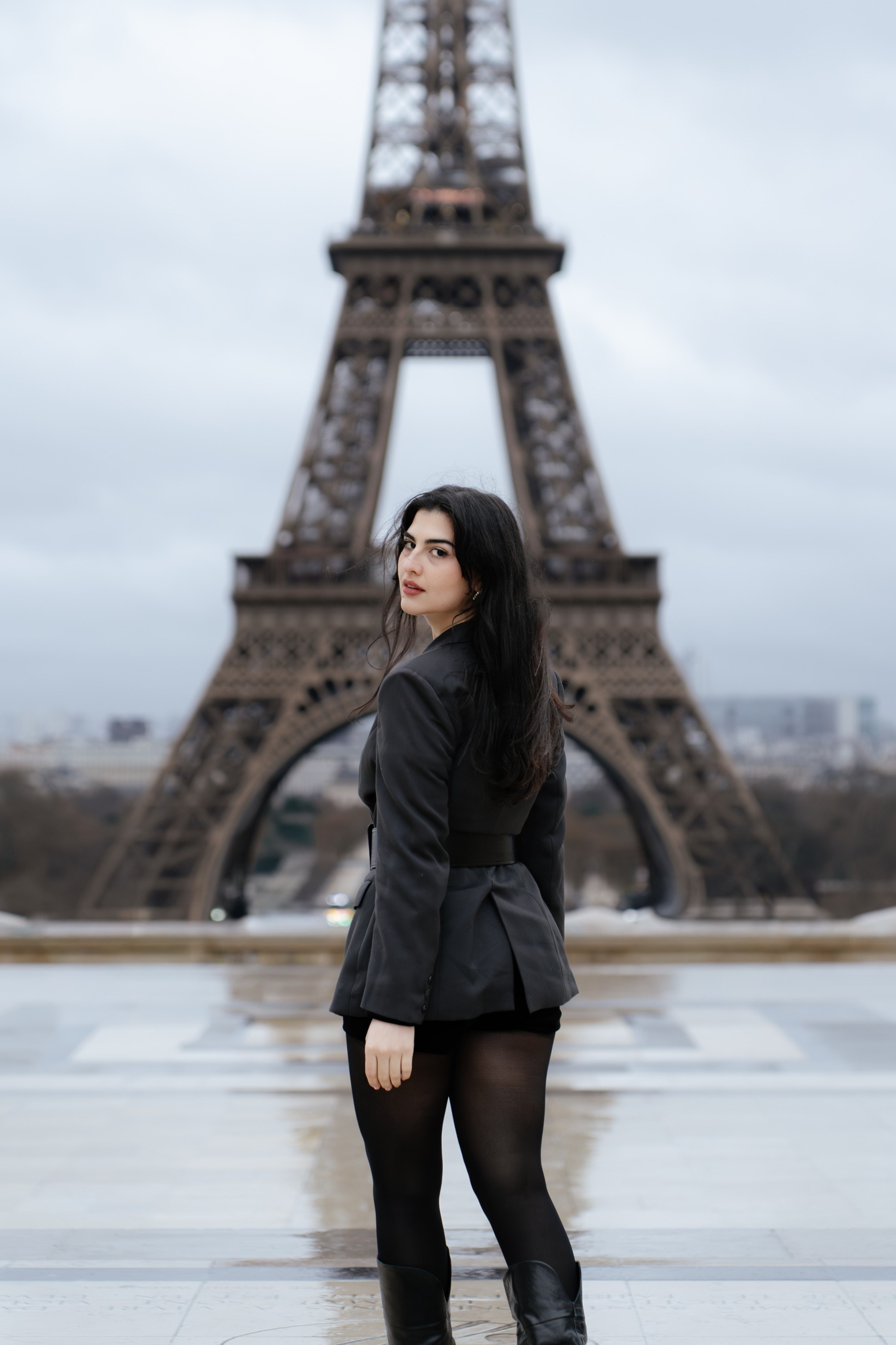 Solo Portrait Session: Trocadero. Paris Photographer & Videographer